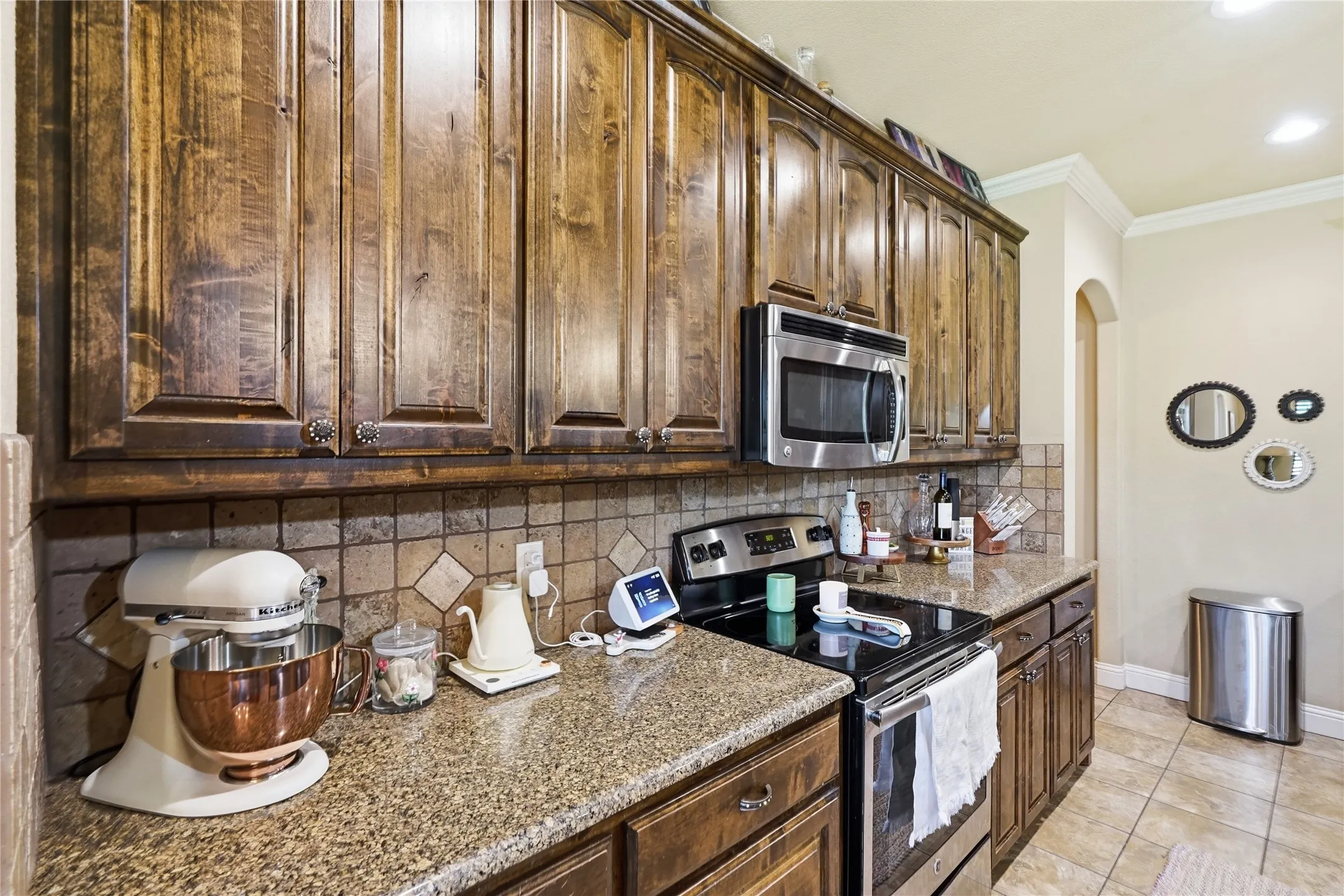 Single Family Residence For Sale in Parker County , 168 Whitetail Drive, Willow Park, Texas 76008, 3 Bedroom, 2 Bathroom, 2 Garage spaces, 1,709 Sqft, built in 2014, mls#21350963, Real Estate Agent in Willow Park, Homes For Sale in Parker county, Homes For Sale in Willow Park, Realtor in Willow Park Texas, Real Estate Brokerage Independent Realty Texas, Luminita Cordes Realtor