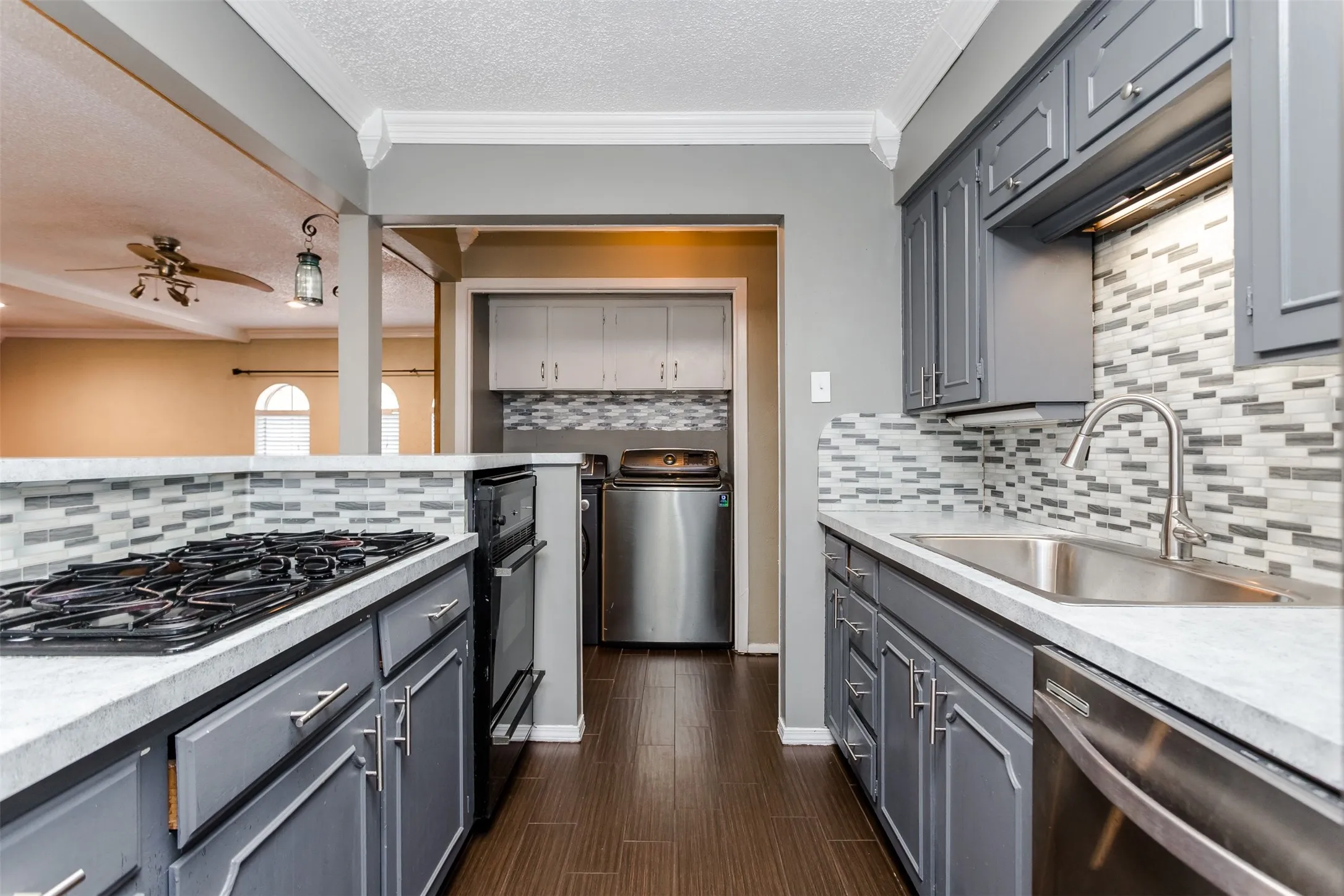 Single Family Residence For Sale in Dallas County , 2517 Rosewood Drive, Mesquite, Texas 75150, 4 Bedroom, 3 Bathroom, Garage spaces, 1,933 Sqft, built in 1970, mls#21354874, Real Estate Agent in Mesquite, Homes For Sale in Dallas county, Homes For Sale in Mesquite, Realtor in Mesquite Texas, Real Estate Brokerage Independent Realty Texas, Luminita Cordes Realtor