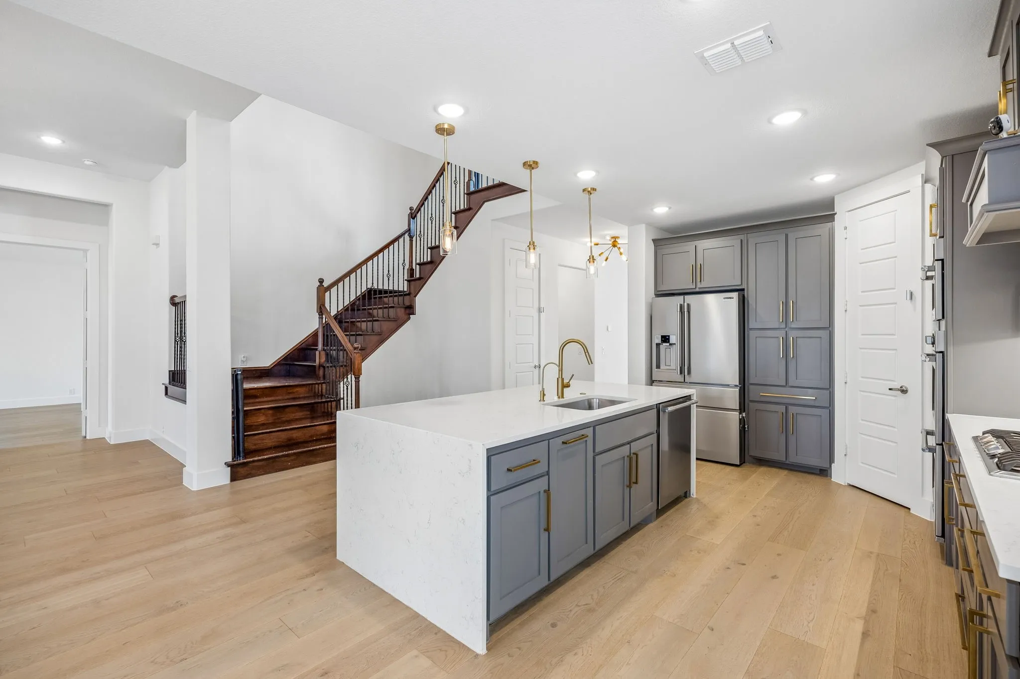 Single Family Residence For Sale in Denton County , 7416 Wispy Willow Lane, Little Elm, Texas 76227, 4 Bedroom, 4 Bathroom, 2 Garage spaces, 3,437 Sqft, built in 2020, mls#21343127, Real Estate Agent in Little Elm, Homes For Sale in Denton county, Homes For Sale in Little Elm, Realtor in Little Elm Texas, Real Estate Brokerage Independent Realty Texas, Luminita Cordes Realtor