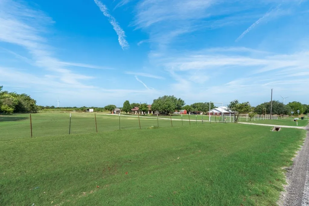 Single Family Residence For Sale in Limestone County , 7951 FM 339 N, Mount Calm, Texas 76673, 4 Bedroom, 2 Bathroom, Garage spaces, 2,425 Sqft, built in 2017, mls#21355139, Real Estate Agent in Mount Calm, Homes For Sale in Limestone county, Homes For Sale in Mount Calm, Realtor in Mount Calm Texas, Real Estate Brokerage Independent Realty Texas, Luminita Cordes Realtor