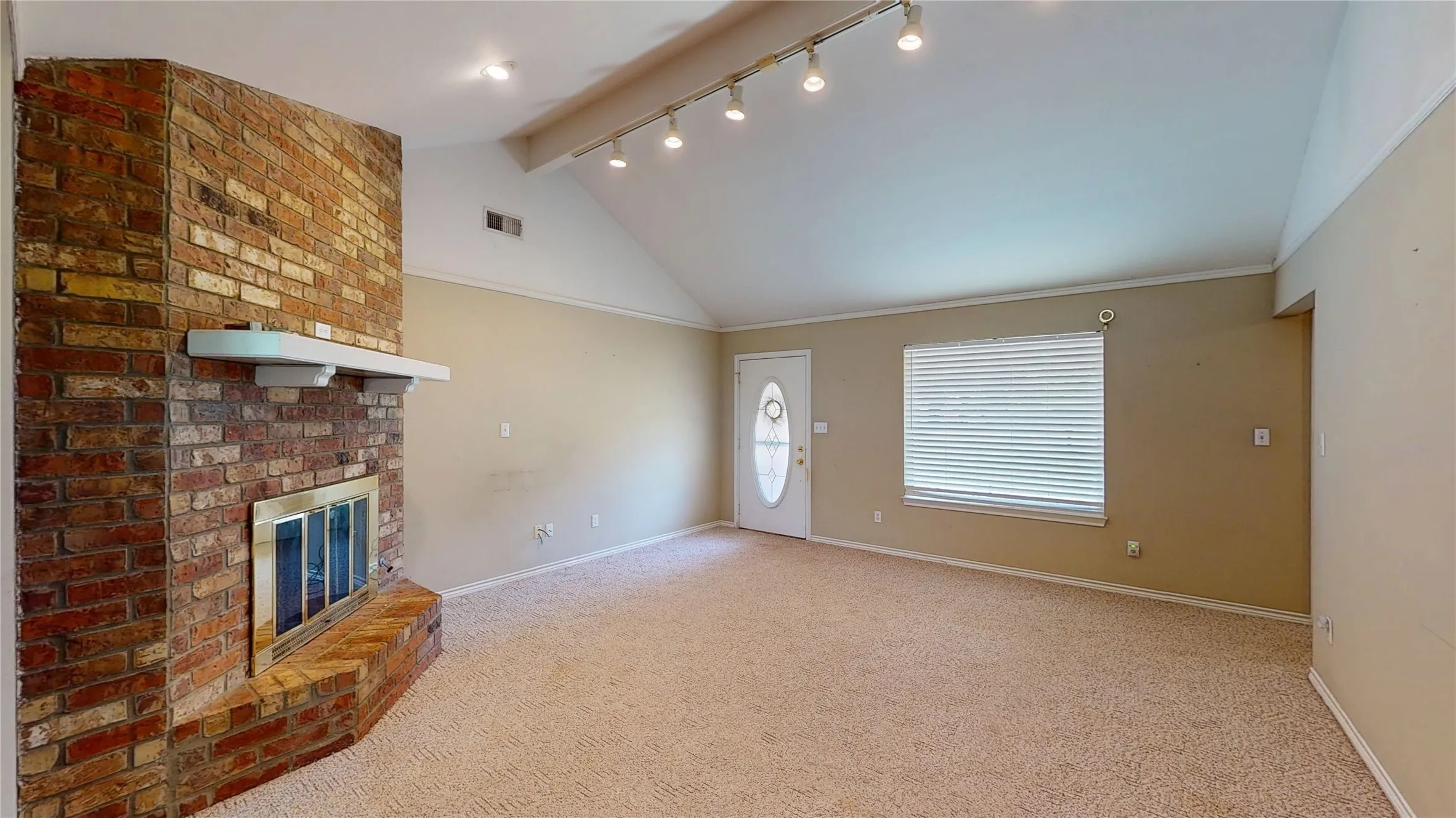 Single Family Residence For Sale in Henderson County , 356 Copeland Circle, Chandler, Texas 75758, 3 Bedroom, 2 Bathroom, 2 Garage spaces, 1,849 Sqft, built in 1996, mls#21355169, Real Estate Agent in Chandler, Homes For Sale in Henderson county, Homes For Sale in Chandler, Realtor in Chandler Texas, Real Estate Brokerage Independent Realty Texas, Luminita Cordes Realtor