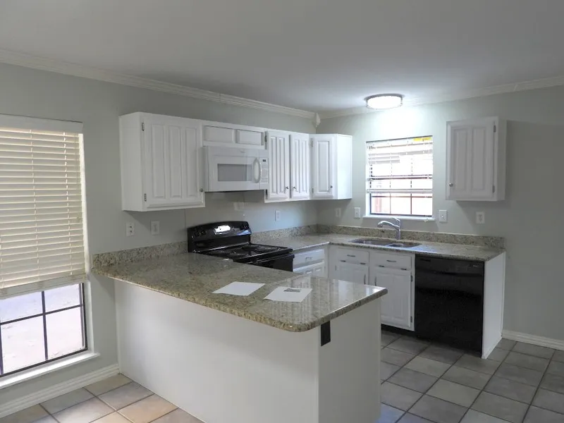 Single Family Residence For Rent in Collin County , 4090 Windhaven Lane, Dallas, Texas 75287, 3 Bedroom, 3 Bathroom, 1 Garage spaces, 1,712 Sqft, built in 1985, mls#21355195, Real Estate Agent in Dallas, Homes For Rent in Collin county, Homes For Rent in Dallas, Realtor in Dallas Texas, Real Estate Brokerage Independent Realty Texas, Luminita Cordes Realtor