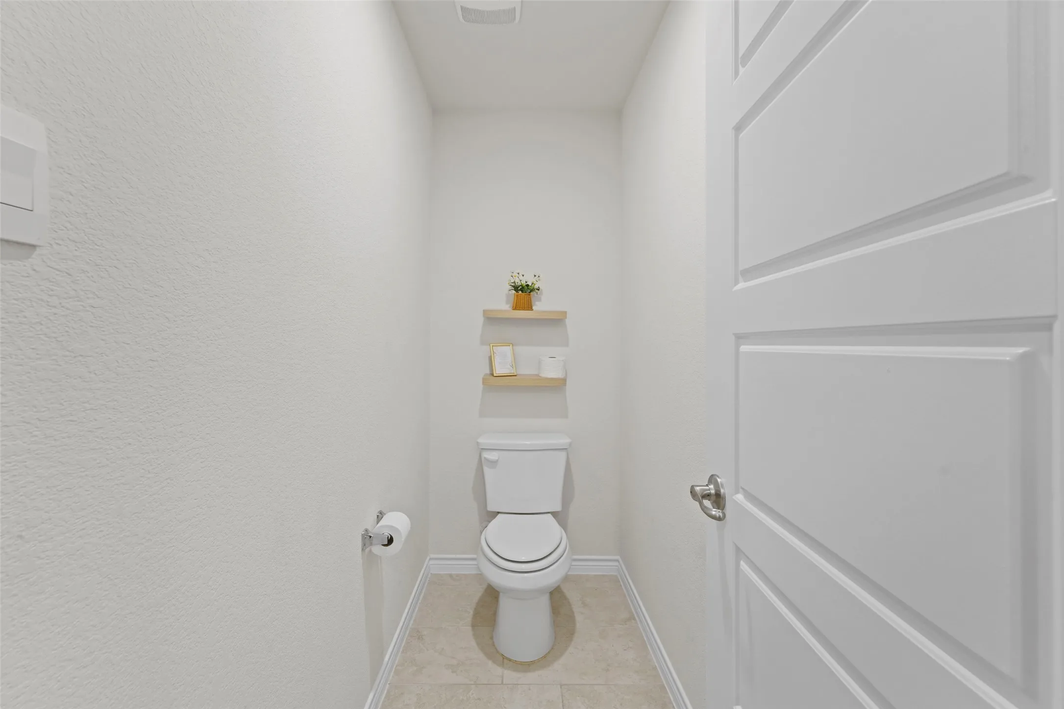 Single Family Residence For Sale in Denton County , 3720 Tracewood Bend, Aubrey, Texas 76227, 4 Bedroom, 3 Bathroom, 2 Garage spaces, 2,080 Sqft, built in 2024, mls#21355196, Real Estate Agent in Aubrey, Homes For Sale in Denton county, Homes For Sale in Aubrey, Realtor in Aubrey Texas, Real Estate Brokerage Independent Realty Texas, Luminita Cordes Realtor