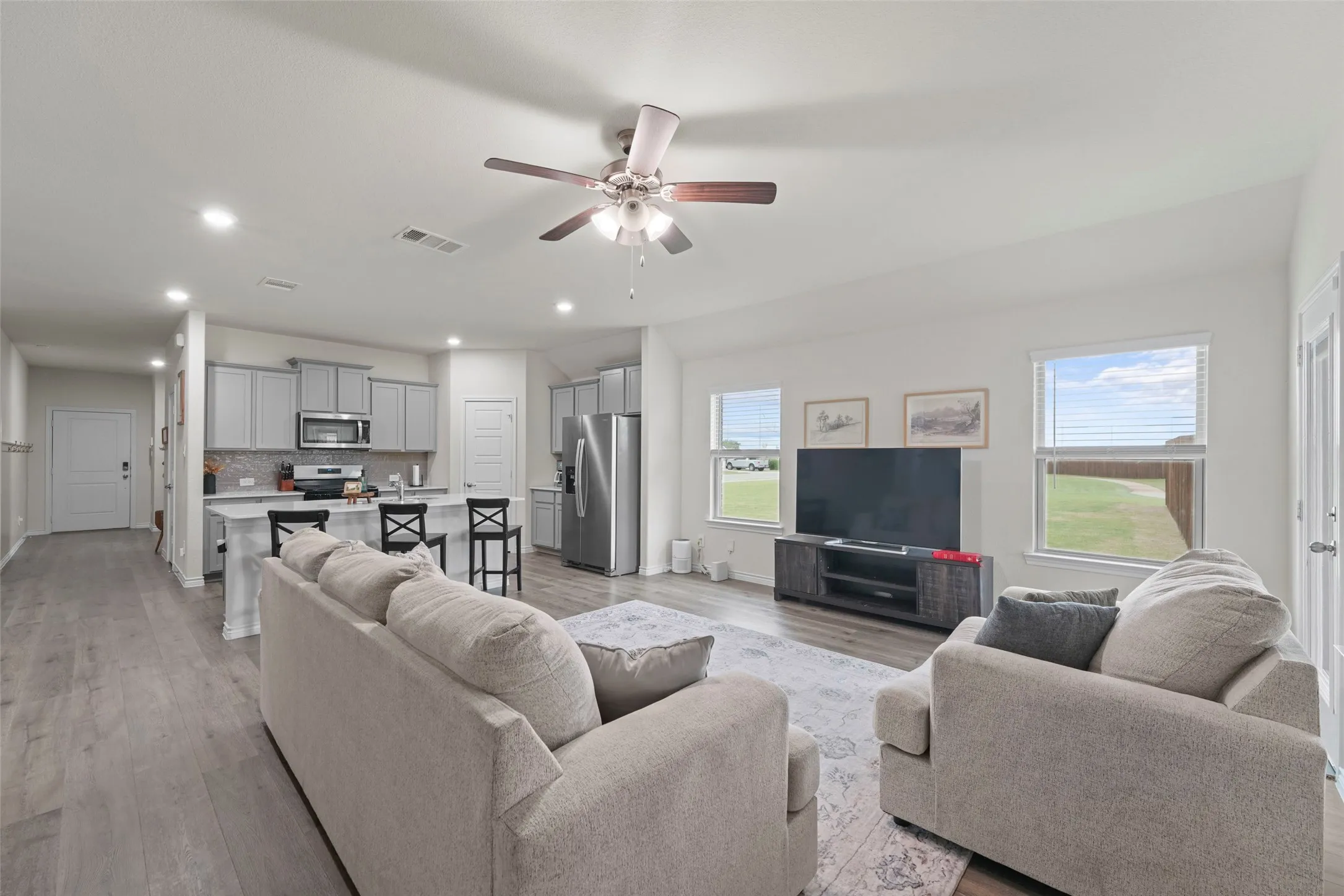 Single Family Residence For Sale in Denton County , 3720 Tracewood Bend, Aubrey, Texas 76227, 4 Bedroom, 3 Bathroom, 2 Garage spaces, 2,080 Sqft, built in 2024, mls#21355196, Real Estate Agent in Aubrey, Homes For Sale in Denton county, Homes For Sale in Aubrey, Realtor in Aubrey Texas, Real Estate Brokerage Independent Realty Texas, Luminita Cordes Realtor