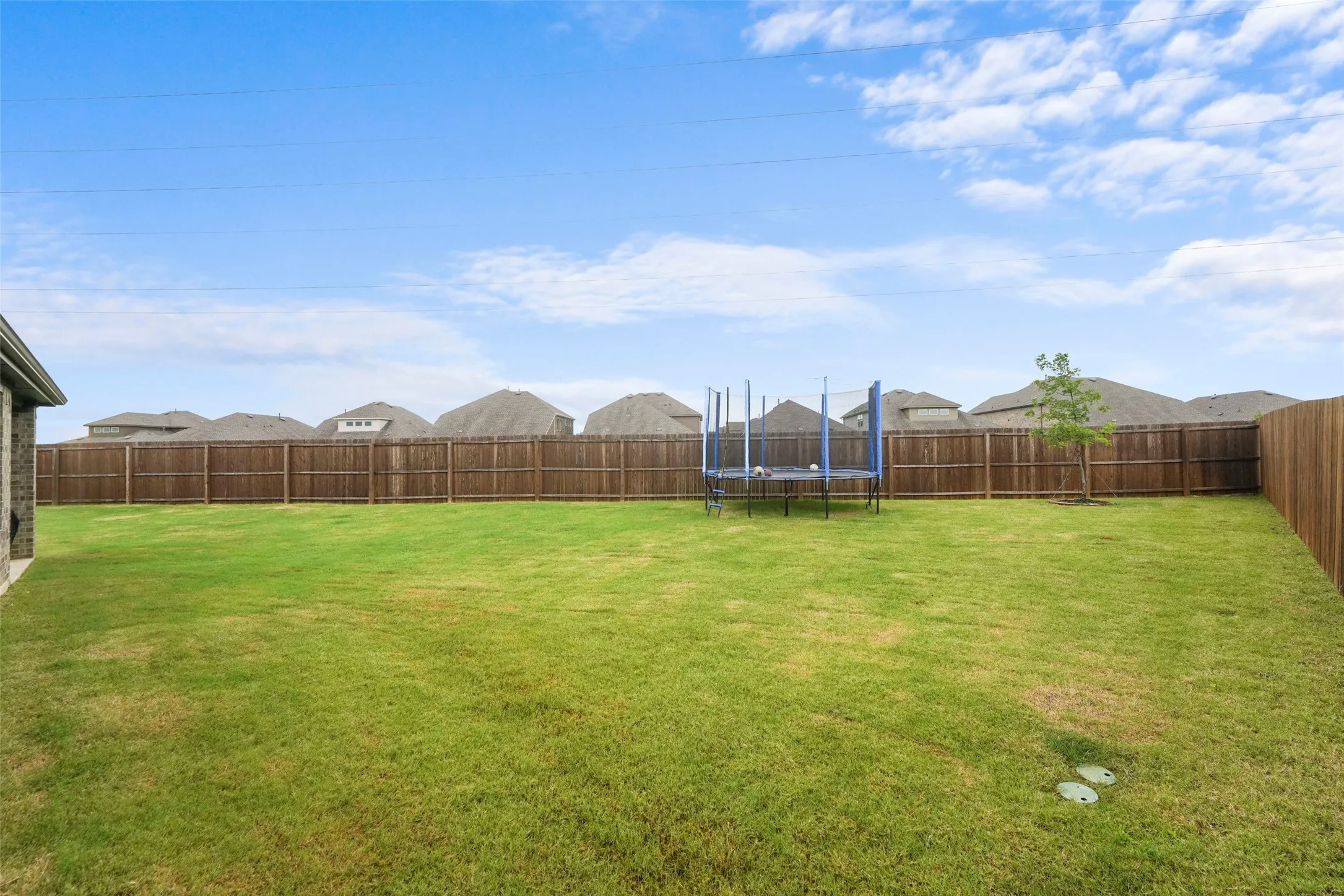 Single Family Residence For Sale in Denton County , 3720 Tracewood Bend, Aubrey, Texas 76227, 4 Bedroom, 3 Bathroom, 2 Garage spaces, 2,080 Sqft, built in 2024, mls#21355196, Real Estate Agent in Aubrey, Homes For Sale in Denton county, Homes For Sale in Aubrey, Realtor in Aubrey Texas, Real Estate Brokerage Independent Realty Texas, Luminita Cordes Realtor
