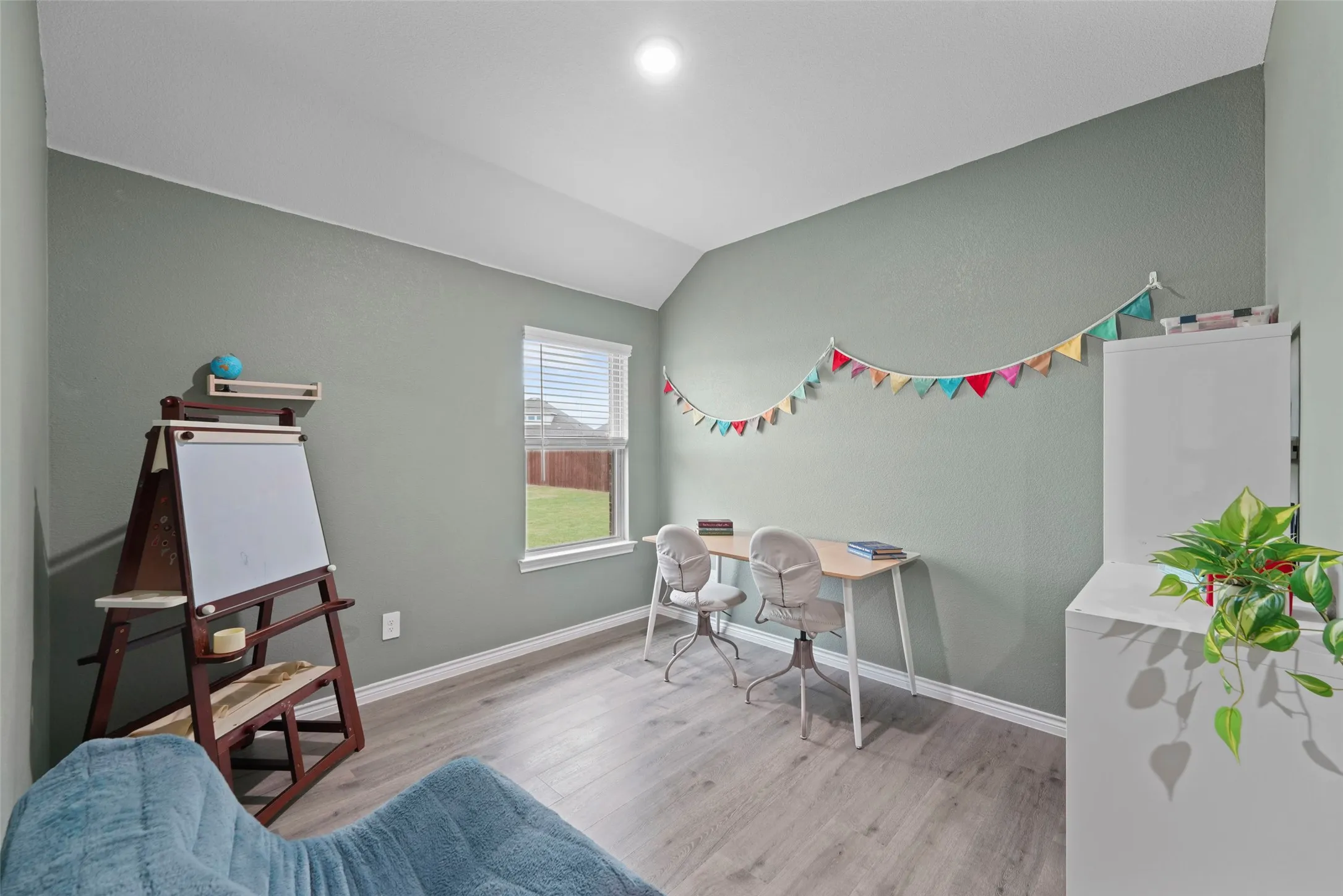 Single Family Residence For Sale in Denton County , 3720 Tracewood Bend, Aubrey, Texas 76227, 4 Bedroom, 3 Bathroom, 2 Garage spaces, 2,080 Sqft, built in 2024, mls#21355196, Real Estate Agent in Aubrey, Homes For Sale in Denton county, Homes For Sale in Aubrey, Realtor in Aubrey Texas, Real Estate Brokerage Independent Realty Texas, Luminita Cordes Realtor