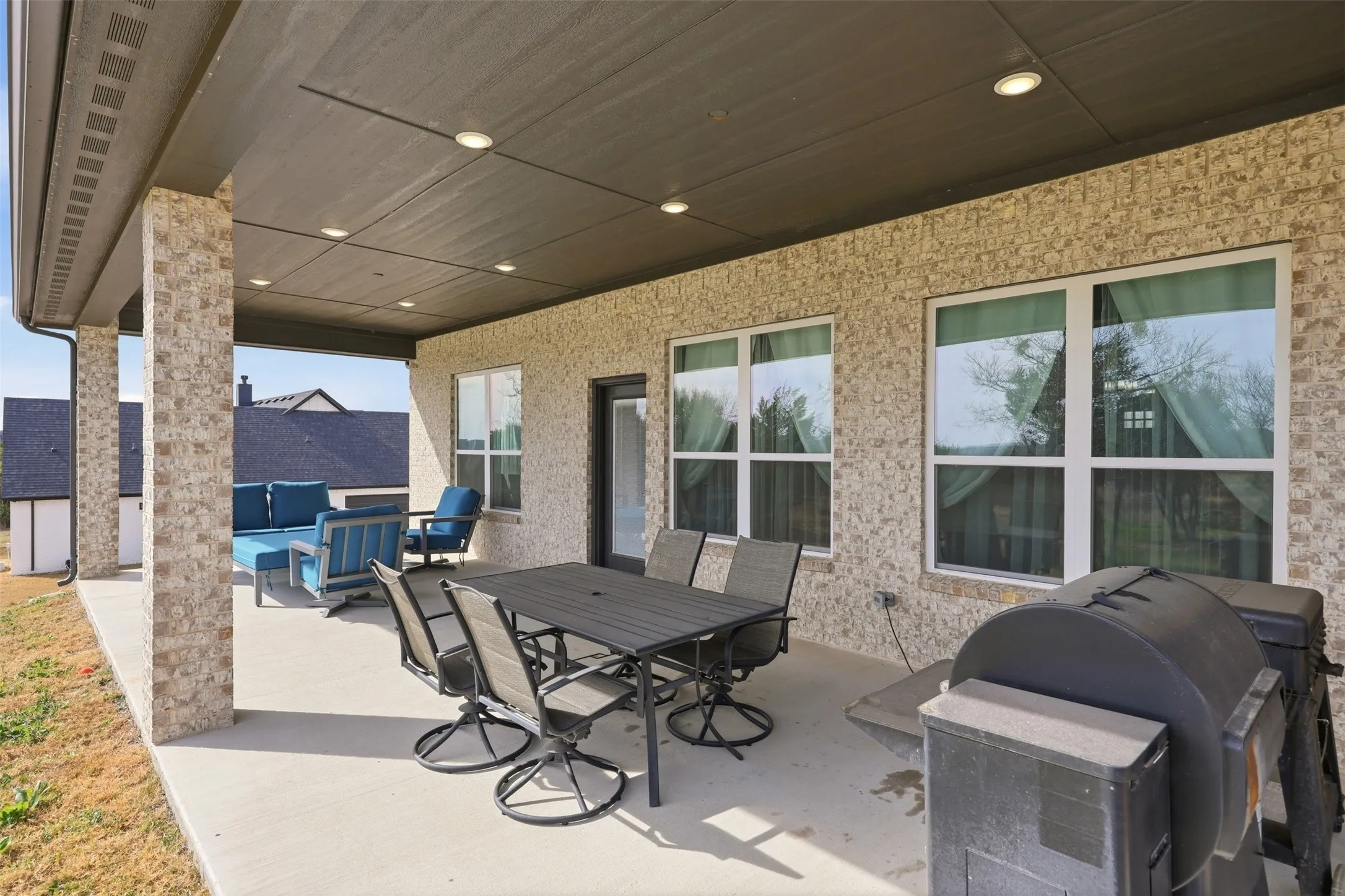 Single Family Residence For Sale in Parker County , 3036 Deer Court, Weatherford, Texas 76085, 4 Bedroom, 3 Bathroom, 2 Garage spaces, 3,314 Sqft, built in 2022, mls#21355194, Real Estate Agent in Weatherford, Homes For Sale in Parker county, Homes For Sale in Weatherford, Realtor in Weatherford Texas, Real Estate Brokerage Independent Realty Texas, Luminita Cordes Realtor