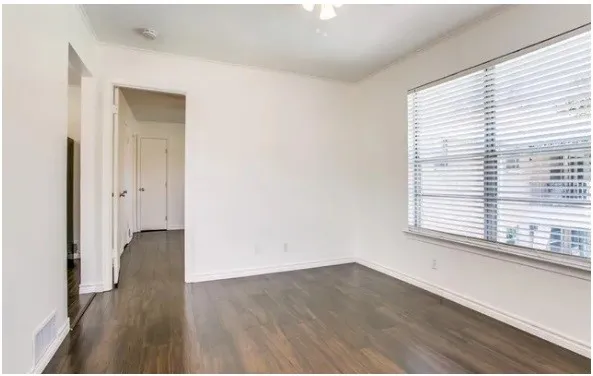 Condominium For Rent in Dallas County , 8602 Baltimore Drive 7, Dallas, Texas 75225, 1 Bedroom, 1 Bathroom, 2 Garage spaces, 962 Sqft, built in 1958, mls#21355201, Real Estate Agent in Dallas, Homes For Rent in Dallas county, Homes For Rent in Dallas, Realtor in Dallas Texas, Real Estate Brokerage Independent Realty Texas, Luminita Cordes Realtor