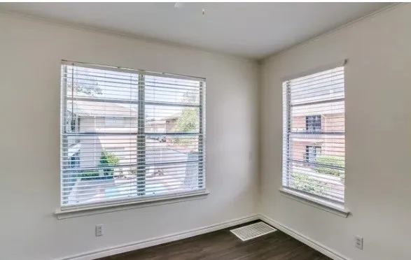 Condominium For Rent in Dallas County , 8602 Baltimore Drive 7, Dallas, Texas 75225, 1 Bedroom, 1 Bathroom, 2 Garage spaces, 962 Sqft, built in 1958, mls#21355201, Real Estate Agent in Dallas, Homes For Rent in Dallas county, Homes For Rent in Dallas, Realtor in Dallas Texas, Real Estate Brokerage Independent Realty Texas, Luminita Cordes Realtor