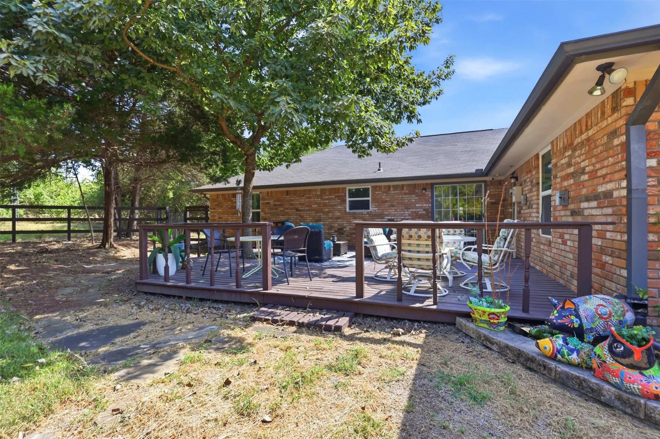 Single Family Residence For Sale in Collin County , 4111 Fm 2862, Anna, Texas 75409, 4 Bedroom, 4 Bathroom, 2 Garage spaces, 2,599 Sqft, built in 1997, mls#21334246, Real Estate Agent in Anna, Homes For Sale in Collin county, Homes For Sale in Anna, Realtor in Anna Texas, Real Estate Brokerage Independent Realty Texas, Luminita Cordes Realtor