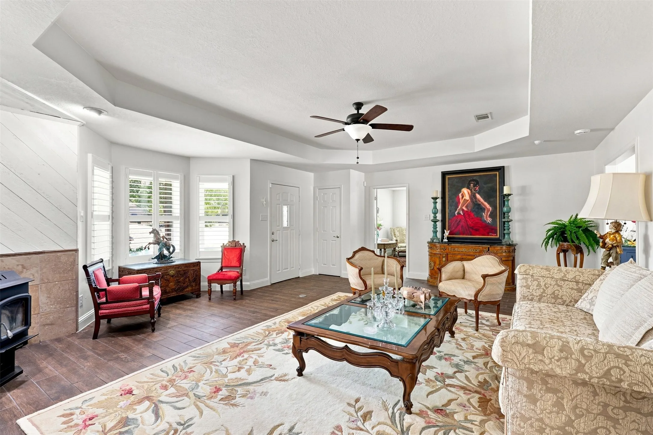 Single Family Residence For Sale in Collin County , 4111 Fm 2862, Anna, Texas 75409, 4 Bedroom, 4 Bathroom, 2 Garage spaces, 2,599 Sqft, built in 1997, mls#21334246, Real Estate Agent in Anna, Homes For Sale in Collin county, Homes For Sale in Anna, Realtor in Anna Texas, Real Estate Brokerage Independent Realty Texas, Luminita Cordes Realtor