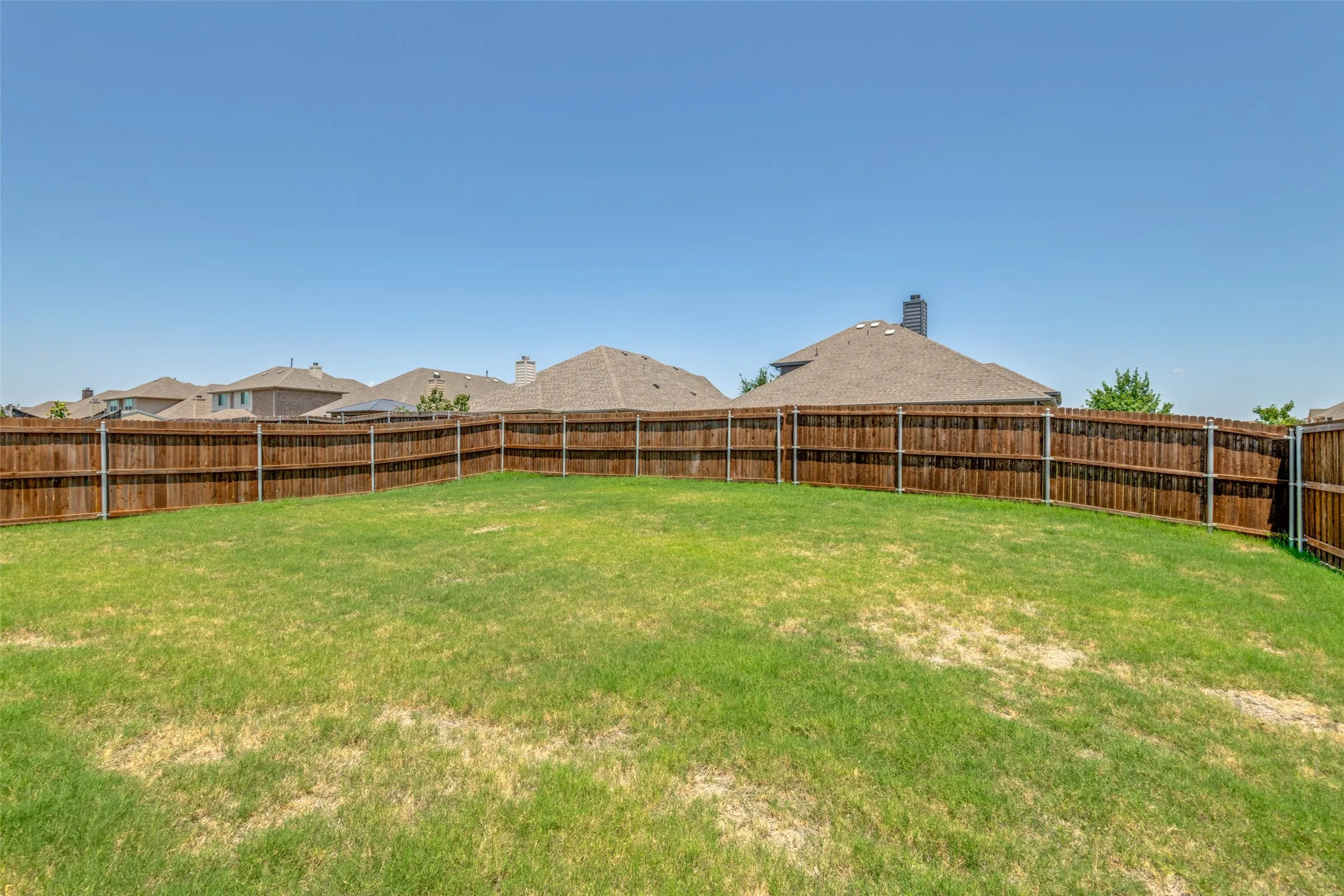 Single Family Residence For Rent in Rockwall County , 3053 Estuary Drive, Royse City, Texas 75189, 4 Bedroom, 4 Bathroom, 2 Garage spaces, 3,040 Sqft, built in 2023, mls#21341148, Real Estate Agent in Royse City, Homes For Rent in Rockwall county, Homes For Rent in Royse City, Realtor in Royse City Texas, Real Estate Brokerage Independent Realty Texas, Luminita Cordes Realtor