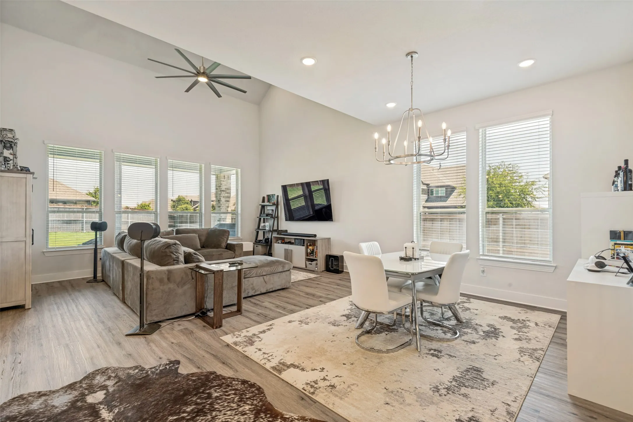 Single Family Residence For Rent in Rockwall County , 3053 Estuary Drive, Royse City, Texas 75189, 4 Bedroom, 4 Bathroom, 2 Garage spaces, 3,040 Sqft, built in 2023, mls#21341148, Real Estate Agent in Royse City, Homes For Rent in Rockwall county, Homes For Rent in Royse City, Realtor in Royse City Texas, Real Estate Brokerage Independent Realty Texas, Luminita Cordes Realtor
