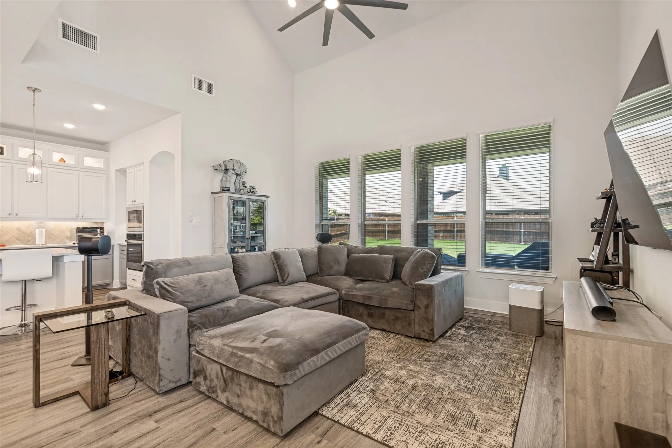Single Family Residence For Rent in Rockwall County , 3053 Estuary Drive, Royse City, Texas 75189, 4 Bedroom, 4 Bathroom, 2 Garage spaces, 3,040 Sqft, built in 2023, mls#21341148, Real Estate Agent in Royse City, Homes For Rent in Rockwall county, Homes For Rent in Royse City, Realtor in Royse City Texas, Real Estate Brokerage Independent Realty Texas, Luminita Cordes Realtor