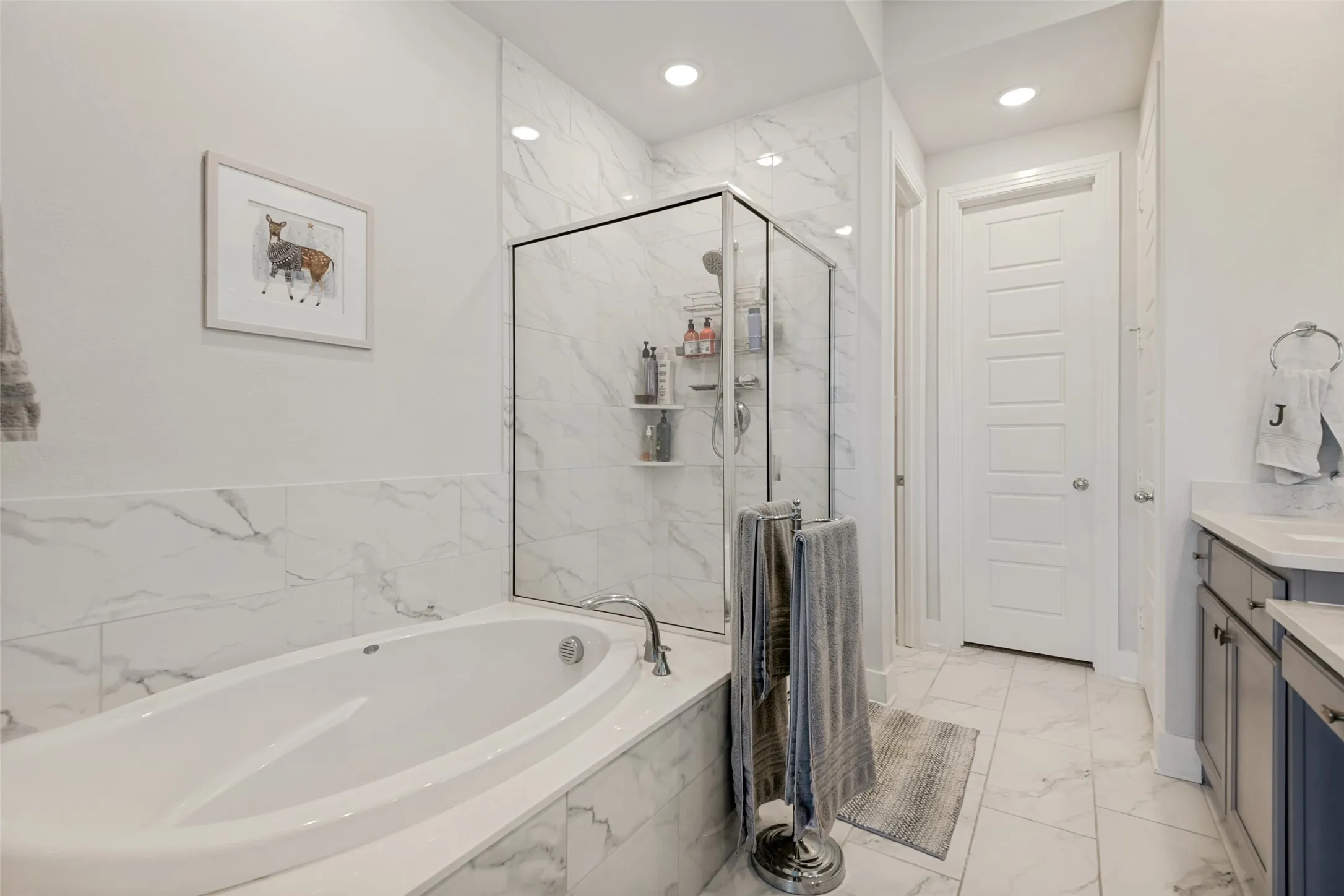Single Family Residence For Rent in Rockwall County , 3053 Estuary Drive, Royse City, Texas 75189, 4 Bedroom, 4 Bathroom, 2 Garage spaces, 3,040 Sqft, built in 2023, mls#21341148, Real Estate Agent in Royse City, Homes For Rent in Rockwall county, Homes For Rent in Royse City, Realtor in Royse City Texas, Real Estate Brokerage Independent Realty Texas, Luminita Cordes Realtor
