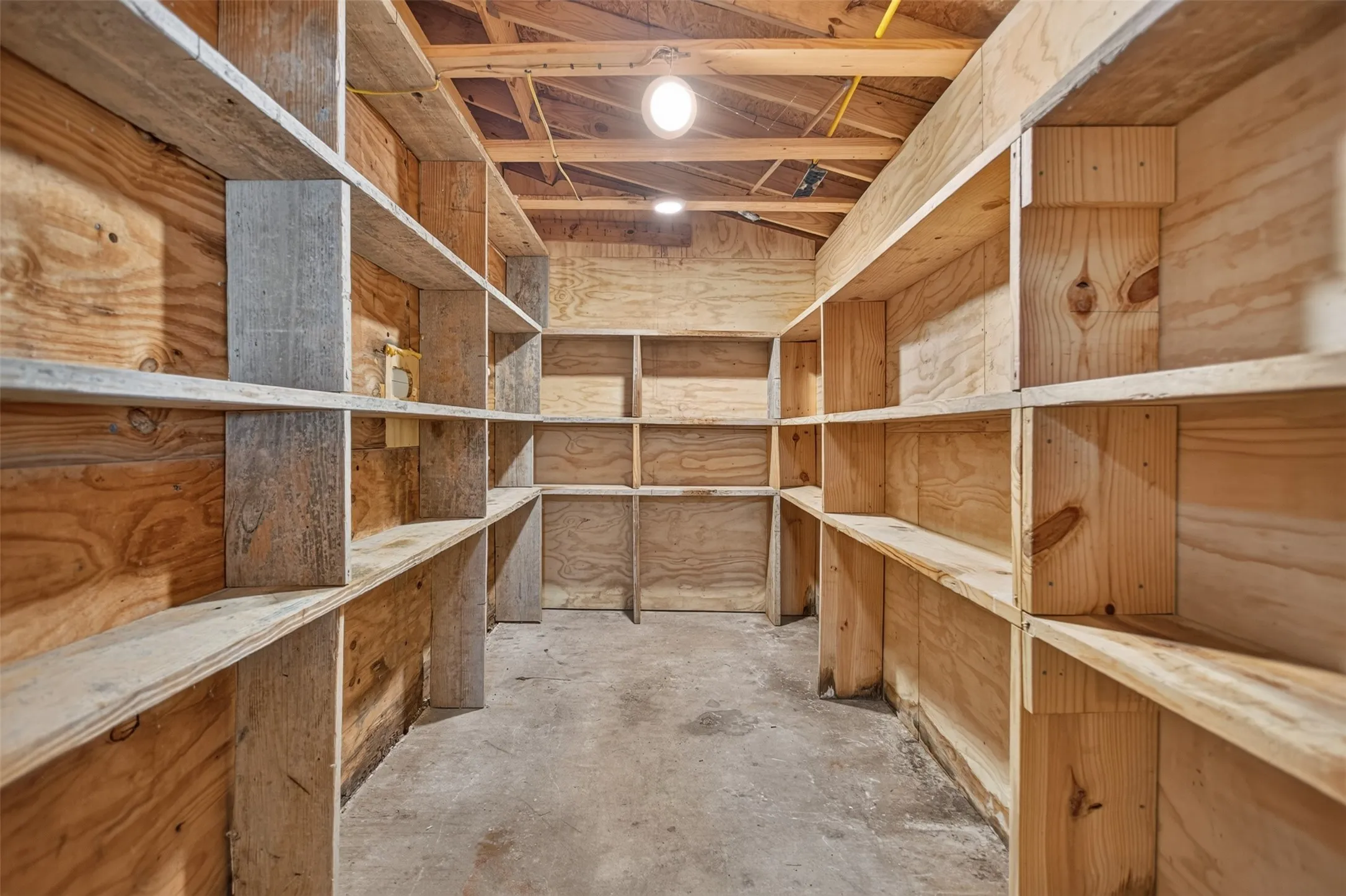 Large Storage Room, Great for Christmas Decorations