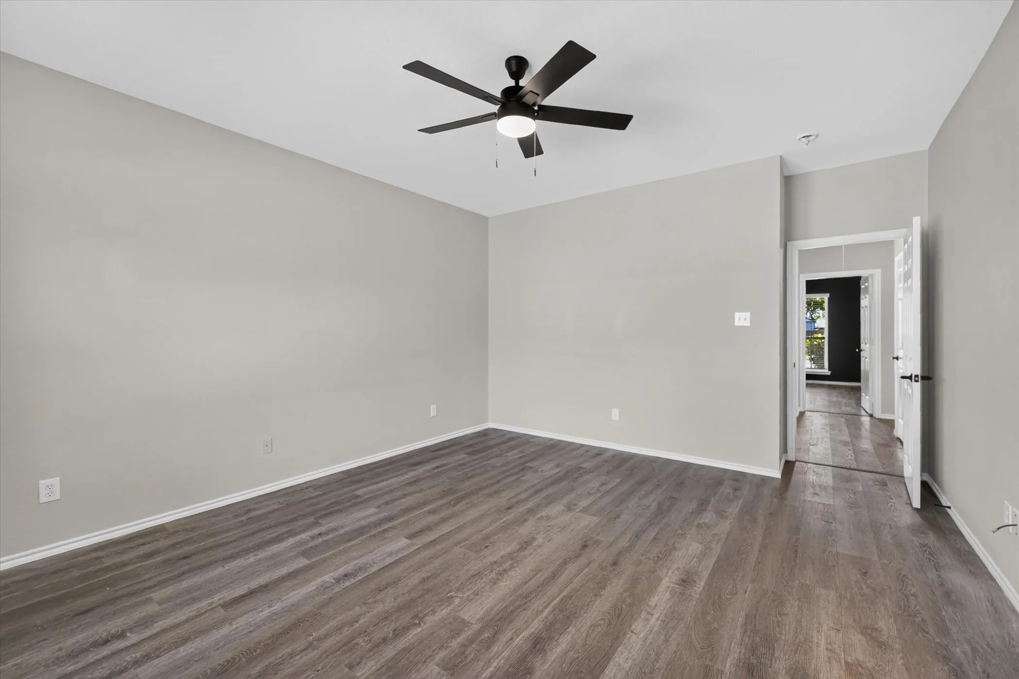 Single Family Residence For Sale in Denton County , 55 N Highland Drive, Sanger, Texas 76266, 3 Bedroom, 2 Bathroom, 2 Garage spaces, 1,489 Sqft, built in 2005, mls#21343741, Real Estate Agent in Sanger, Homes For Sale in Denton county, Homes For Sale in Sanger, Realtor in Sanger Texas, Real Estate Brokerage Independent Realty Texas, Luminita Cordes Realtor