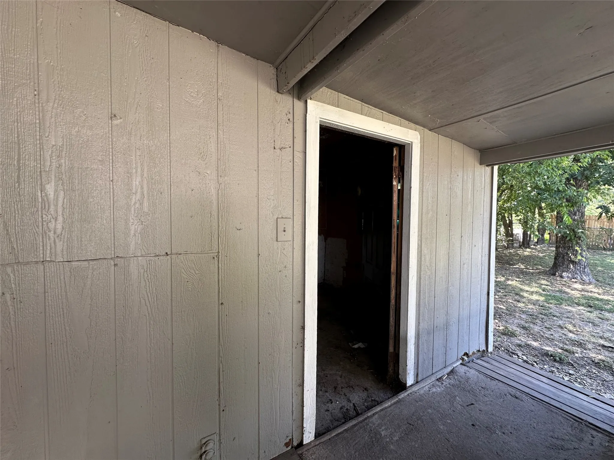Single Family Residence For Sale in Comanche County , 603 W Walcott Avenue, Comanche, Texas 76442, 3 Bedroom, 2 Bathroom, Garage spaces, 1,488 Sqft, built in 1940, Price $169,900, mls#21355249, Real Estate Agent in Comanche, Homes For Sale in Comanche county, Homes For Sale in Comanche, Realtor in Comanche Texas, Real Estate Brokerage Independent Realty Texas, Luminita Cordes Realtor