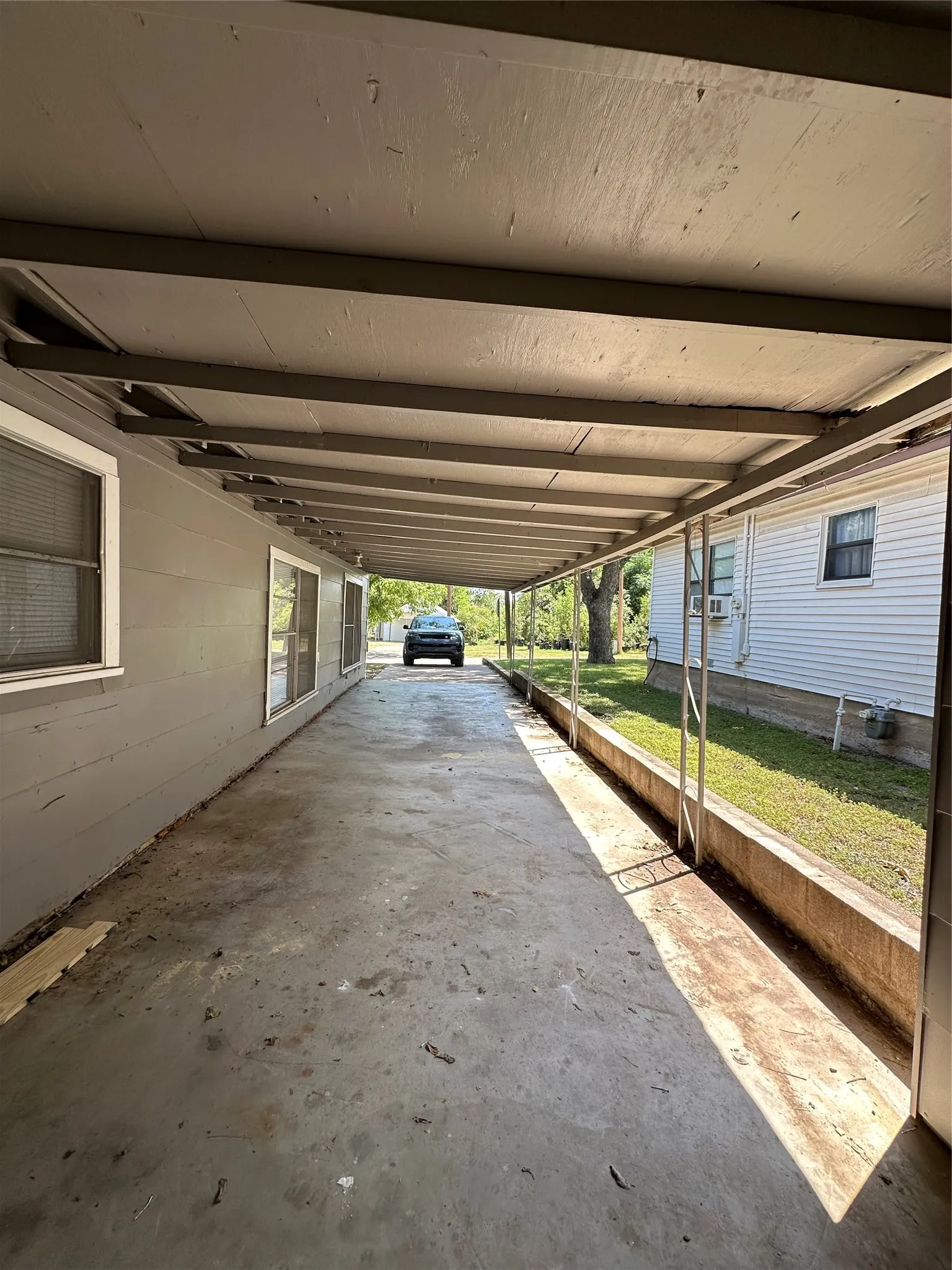 Single Family Residence For Sale in Comanche County , 603 W Walcott Avenue, Comanche, Texas 76442, 3 Bedroom, 2 Bathroom, Garage spaces, 1,488 Sqft, built in 1940, Price $169,900, mls#21355249, Real Estate Agent in Comanche, Homes For Sale in Comanche county, Homes For Sale in Comanche, Realtor in Comanche Texas, Real Estate Brokerage Independent Realty Texas, Luminita Cordes Realtor