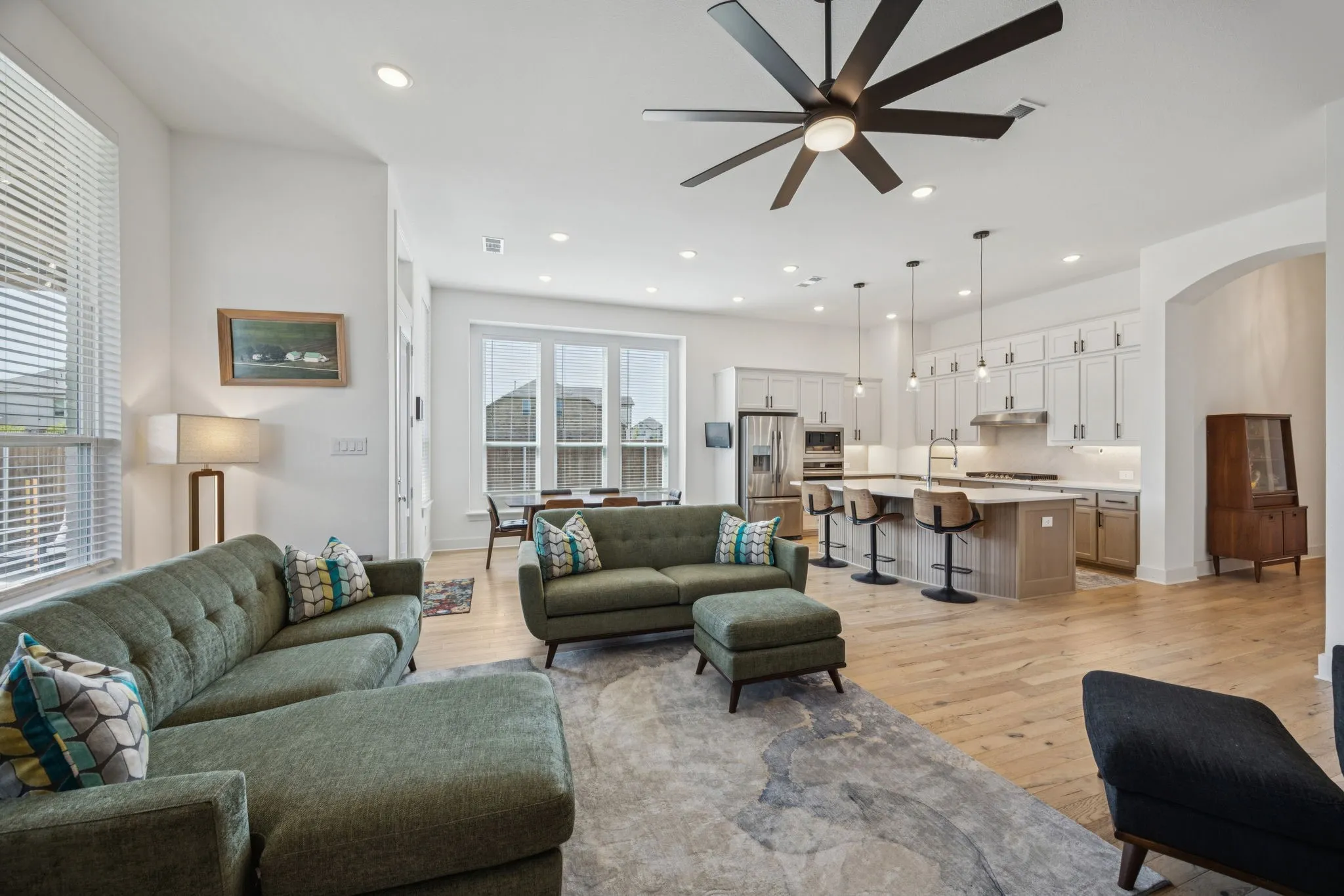 Single Family Residence For Sale in Collin County , 1918 Rhea Court, Celina, Texas 75009, 4 Bedroom, 3 Bathroom, 2 Garage spaces, 2,337 Sqft, built in 2022, mls#21355186, Real Estate Agent in Celina, Homes For Sale in Collin county, Homes For Sale in Celina, Realtor in Celina Texas, Real Estate Brokerage Independent Realty Texas, Luminita Cordes Realtor