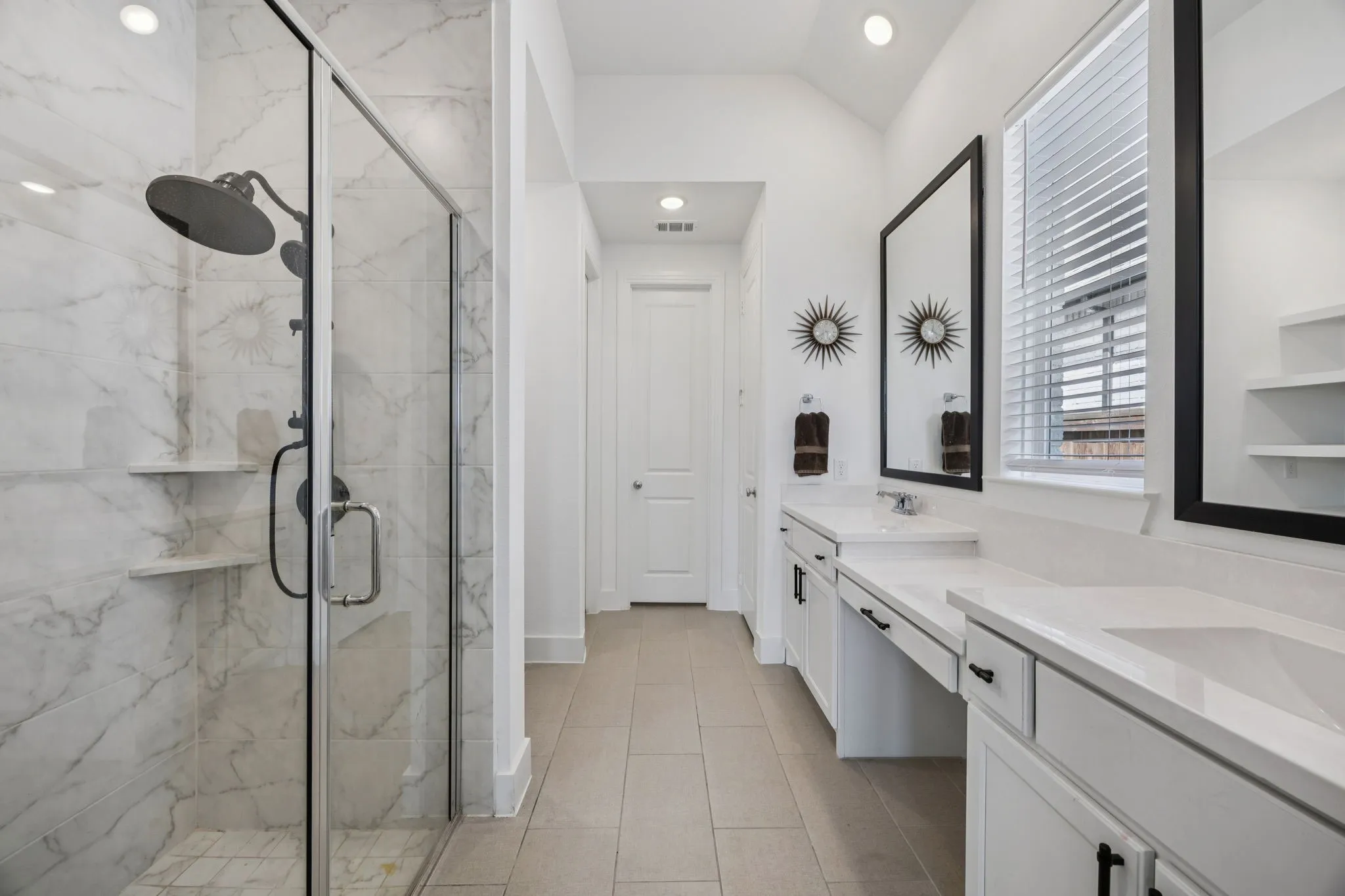 Single Family Residence For Sale in Collin County , 1918 Rhea Court, Celina, Texas 75009, 4 Bedroom, 3 Bathroom, 2 Garage spaces, 2,337 Sqft, built in 2022, mls#21355186, Real Estate Agent in Celina, Homes For Sale in Collin county, Homes For Sale in Celina, Realtor in Celina Texas, Real Estate Brokerage Independent Realty Texas, Luminita Cordes Realtor