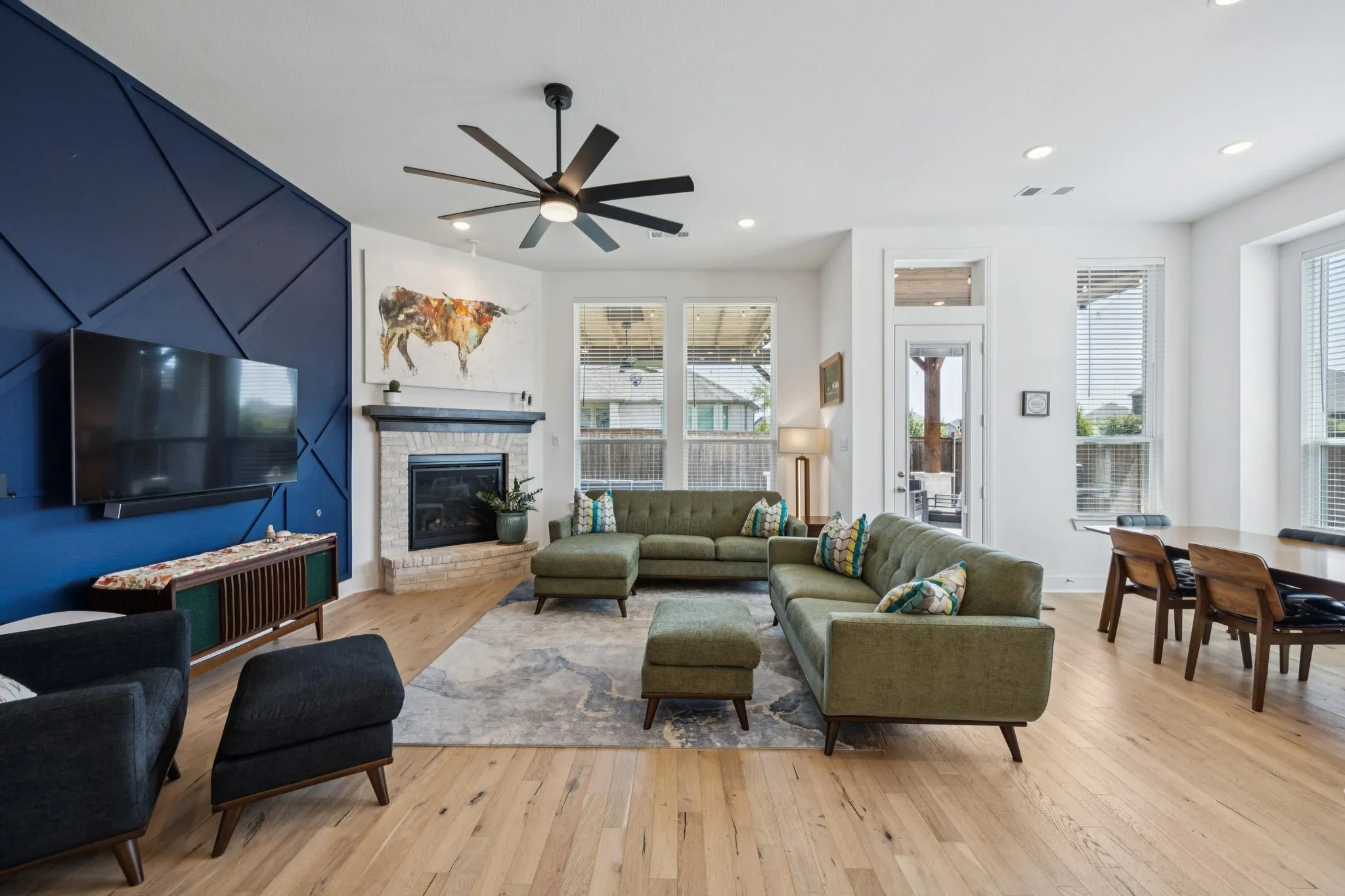 Single Family Residence For Sale in Collin County , 1918 Rhea Court, Celina, Texas 75009, 4 Bedroom, 3 Bathroom, 2 Garage spaces, 2,337 Sqft, built in 2022, mls#21355186, Real Estate Agent in Celina, Homes For Sale in Collin county, Homes For Sale in Celina, Realtor in Celina Texas, Real Estate Brokerage Independent Realty Texas, Luminita Cordes Realtor