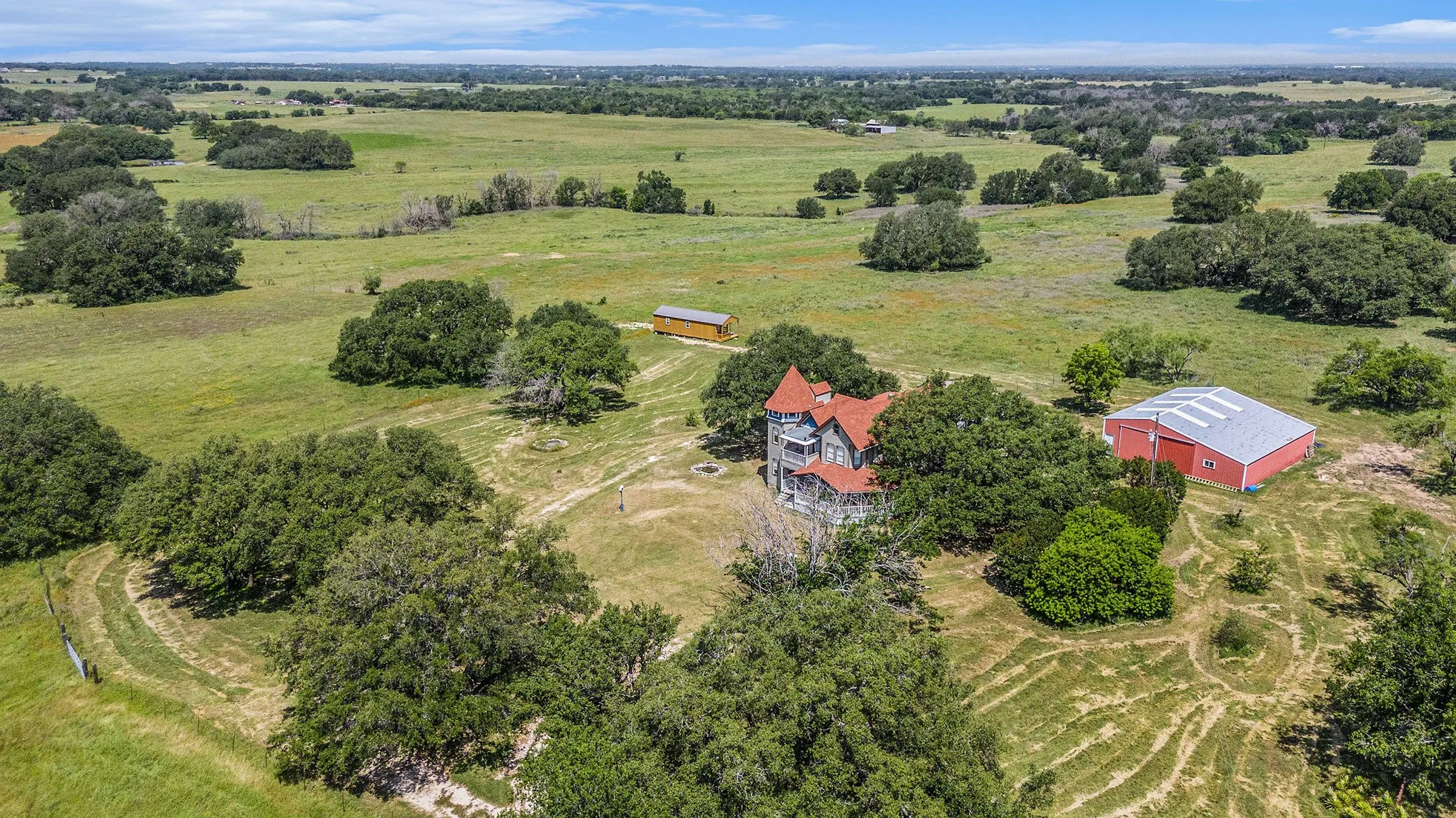 Single Family Residence For Sale in Erath County , 10454 E State Highway 6, Dublin, Texas 76446, 3 Bedroom, 3 Bathroom, Garage spaces, 2,961 Sqft, built in 1984, mls#21337144, Real Estate Agent in Dublin, Homes For Sale in Erath county, Homes For Sale in Dublin, Realtor in Dublin Texas, Real Estate Brokerage Independent Realty Texas, Luminita Cordes Realtor