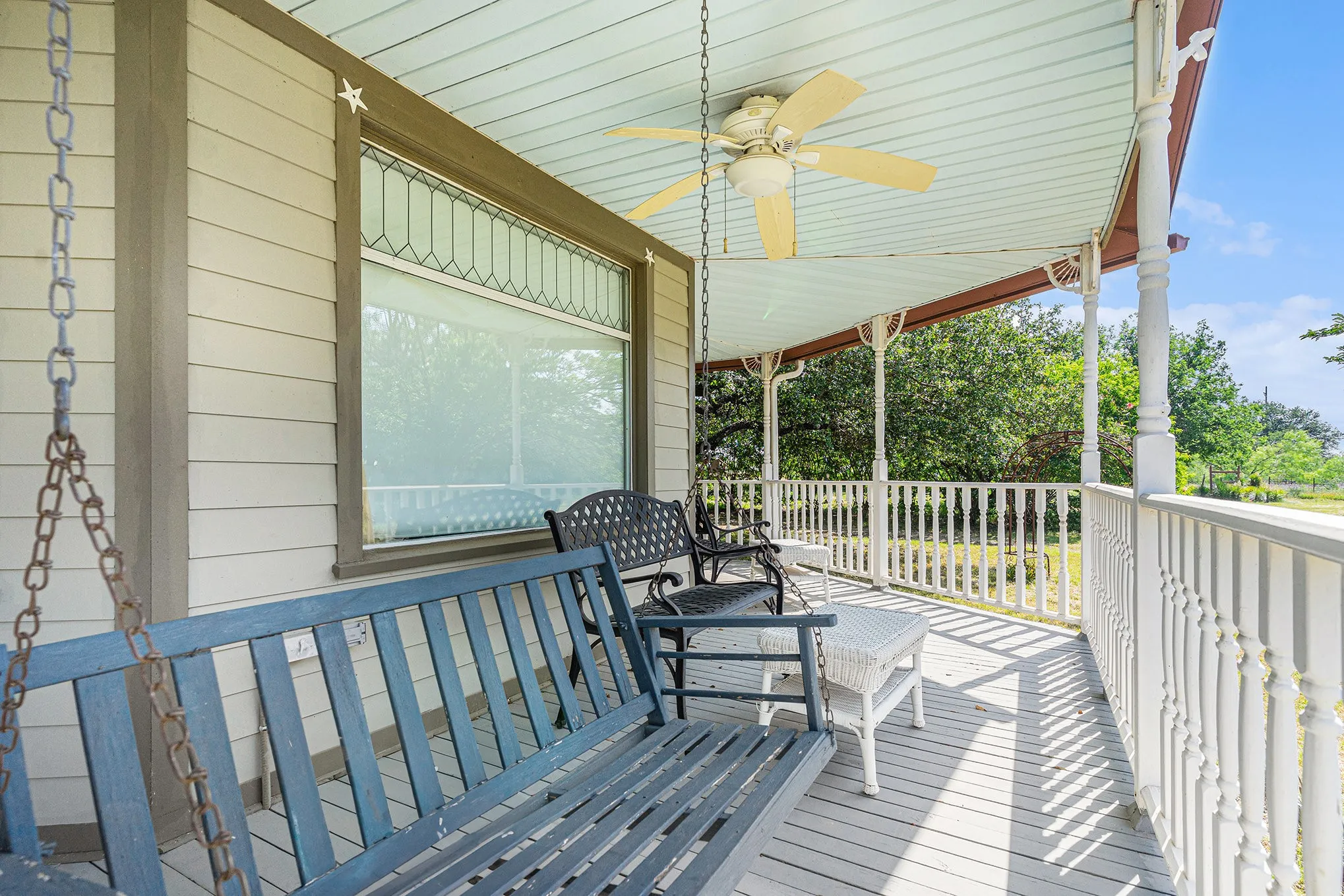 Single Family Residence For Sale in Erath County , 10454 E State Highway 6, Dublin, Texas 76446, 3 Bedroom, 3 Bathroom, Garage spaces, 2,961 Sqft, built in 1984, mls#21337144, Real Estate Agent in Dublin, Homes For Sale in Erath county, Homes For Sale in Dublin, Realtor in Dublin Texas, Real Estate Brokerage Independent Realty Texas, Luminita Cordes Realtor