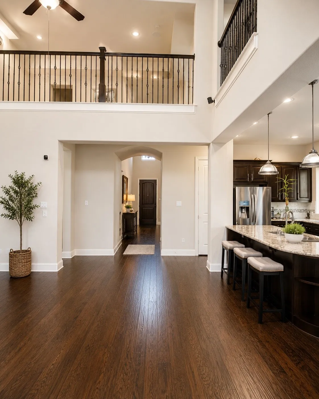 Single Family Residence For Rent in Dallas County , 416 Vine Street, Irving, Texas 75039, 4 Bedroom, 3 Bathroom, 2 Garage spaces, 3,415 Sqft, built in 2013, mls#21355262, Real Estate Agent in Irving, Homes For Rent in Dallas county, Homes For Rent in Irving, Realtor in Irving Texas, Real Estate Brokerage Independent Realty Texas, Luminita Cordes Realtor