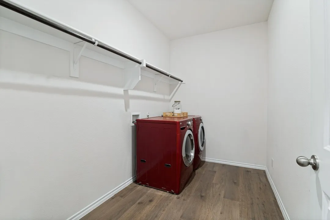 Single Family Residence For Rent in Hunt County , 801 Sunrise Lane, Royse City, Texas 75189, 5 Bedroom, 3 Bathroom, 2 Garage spaces, 2,521 Sqft, built in 2023, mls#21355252, Real Estate Agent in Royse City, Homes For Rent in Hunt county, Homes For Rent in Royse City, Realtor in Royse City Texas, Real Estate Brokerage Independent Realty Texas, Luminita Cordes Realtor