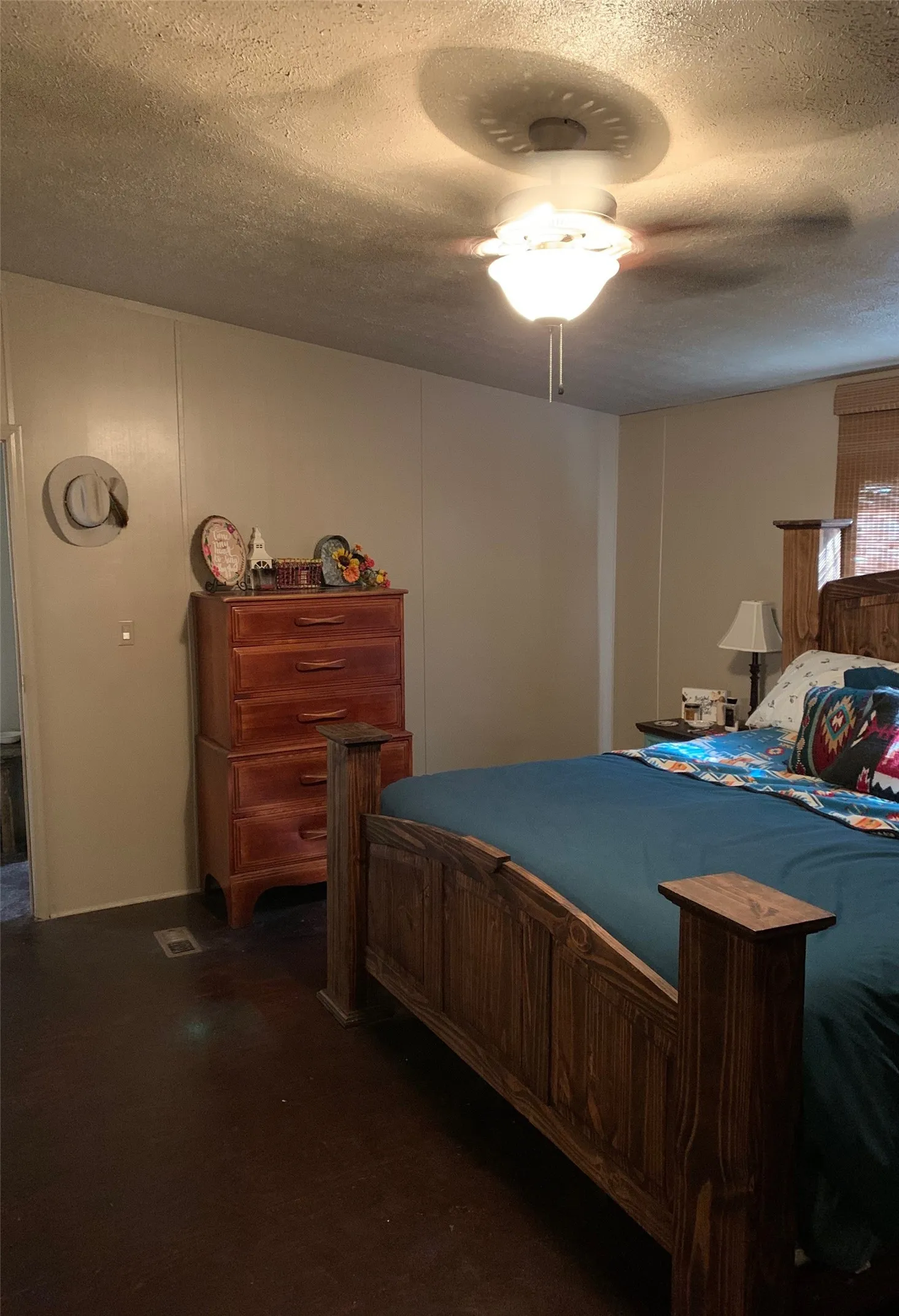 Manufactured Home For Rent in Erath County , 919 Chandry Circle, Stephenville, Texas 76401, 3 Bedroom, 2 Bathroom, Garage spaces, 1,344 Sqft, built in 2000, mls#21355151, Real Estate Agent in Stephenville, Homes For Rent in Erath county, Homes For Rent in Stephenville, Realtor in Stephenville Texas, Real Estate Brokerage Independent Realty Texas, Luminita Cordes Realtor