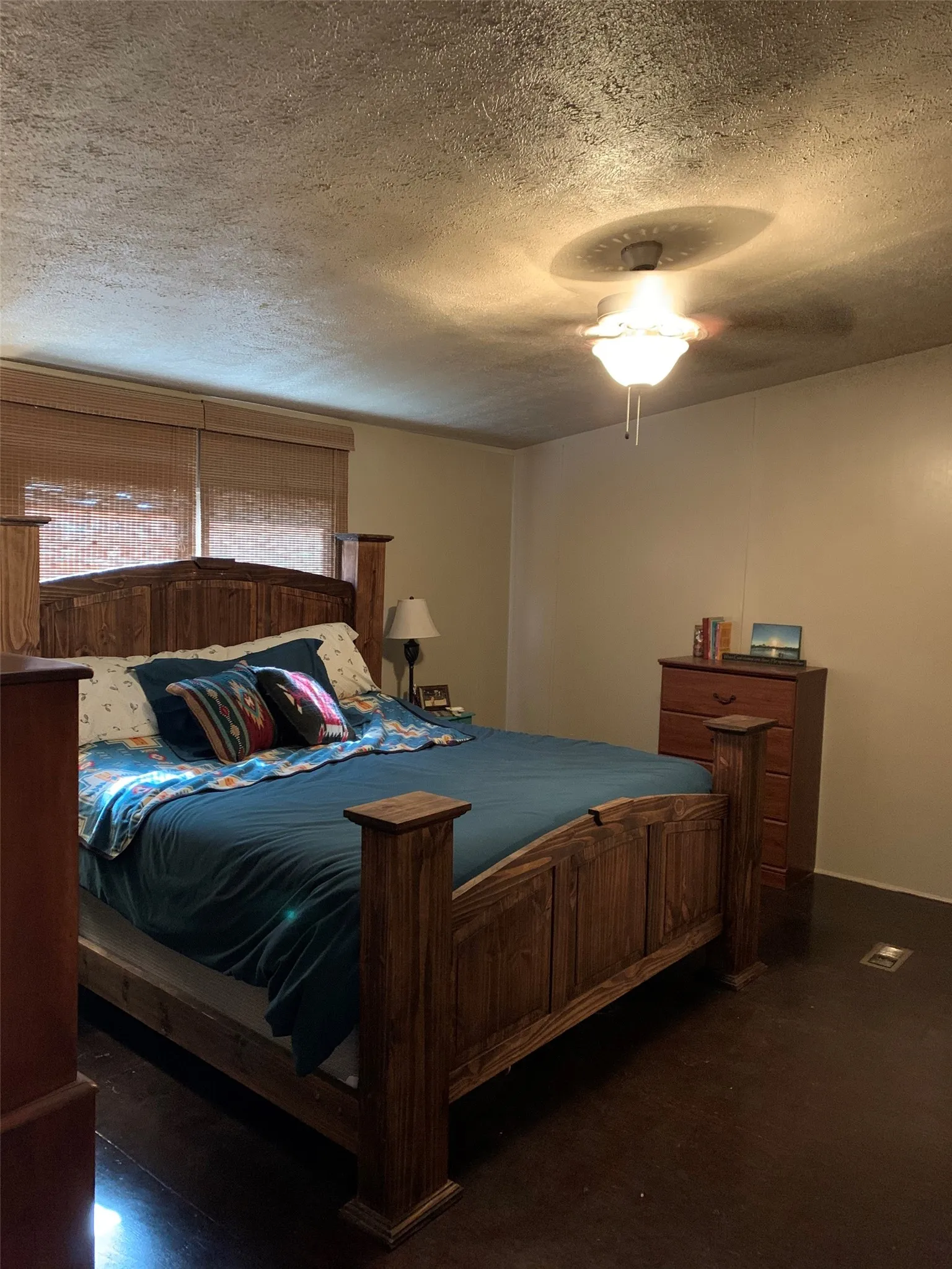 Manufactured Home For Rent in Erath County , 919 Chandry Circle, Stephenville, Texas 76401, 3 Bedroom, 2 Bathroom, Garage spaces, 1,344 Sqft, built in 2000, mls#21355151, Real Estate Agent in Stephenville, Homes For Rent in Erath county, Homes For Rent in Stephenville, Realtor in Stephenville Texas, Real Estate Brokerage Independent Realty Texas, Luminita Cordes Realtor