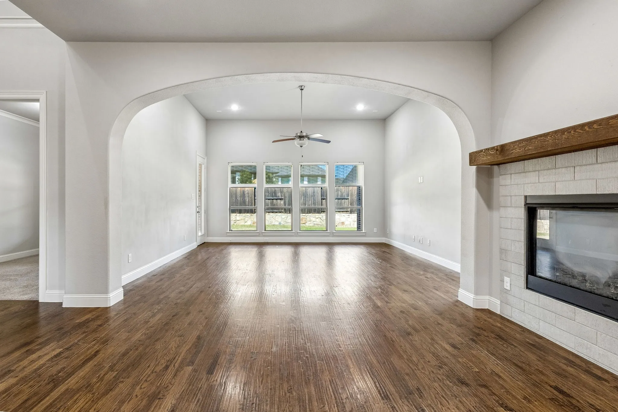 Single Family Residence For Sale in Denton County , 3920 Marigold Lane, Prosper, Texas 75078, 4 Bedroom, 5 Bathroom, 2 Garage spaces, 3,507 Sqft, built in 2016, mls#21355270, Real Estate Agent in Prosper, Homes For Sale in Denton county, Homes For Sale in Prosper, Realtor in Prosper Texas, Real Estate Brokerage Independent Realty Texas, Luminita Cordes Realtor
