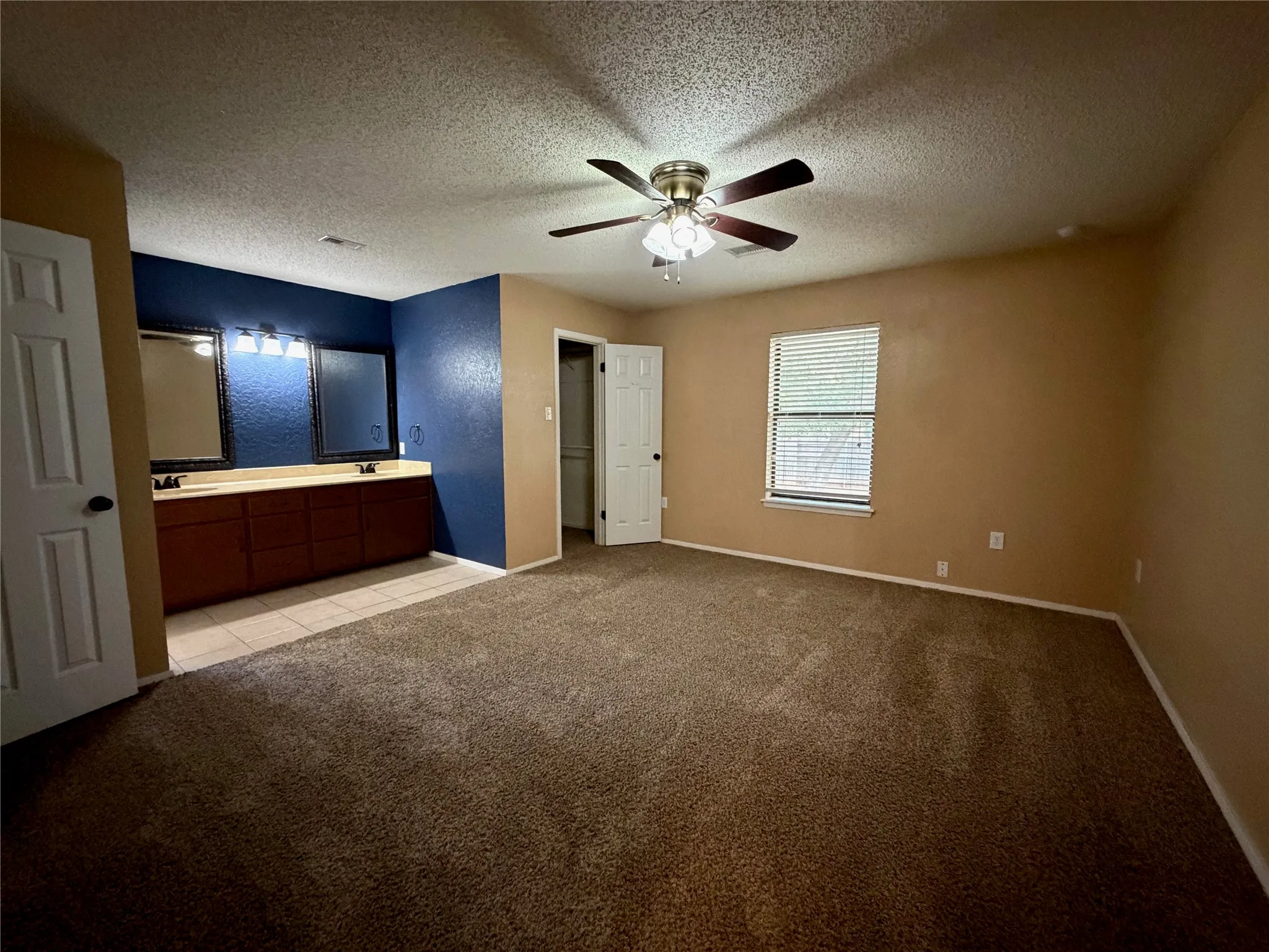 Single Family Residence For Sale in Taylor County , 7949 Vita Court, Abilene, Texas 79606, 3 Bedroom, 2 Bathroom, 2 Garage spaces, 1,443 Sqft, built in 1983, mls#21354895, Real Estate Agent in Abilene, Homes For Sale in Taylor county, Homes For Sale in Abilene, Realtor in Abilene Texas, Real Estate Brokerage Independent Realty Texas, Luminita Cordes Realtor