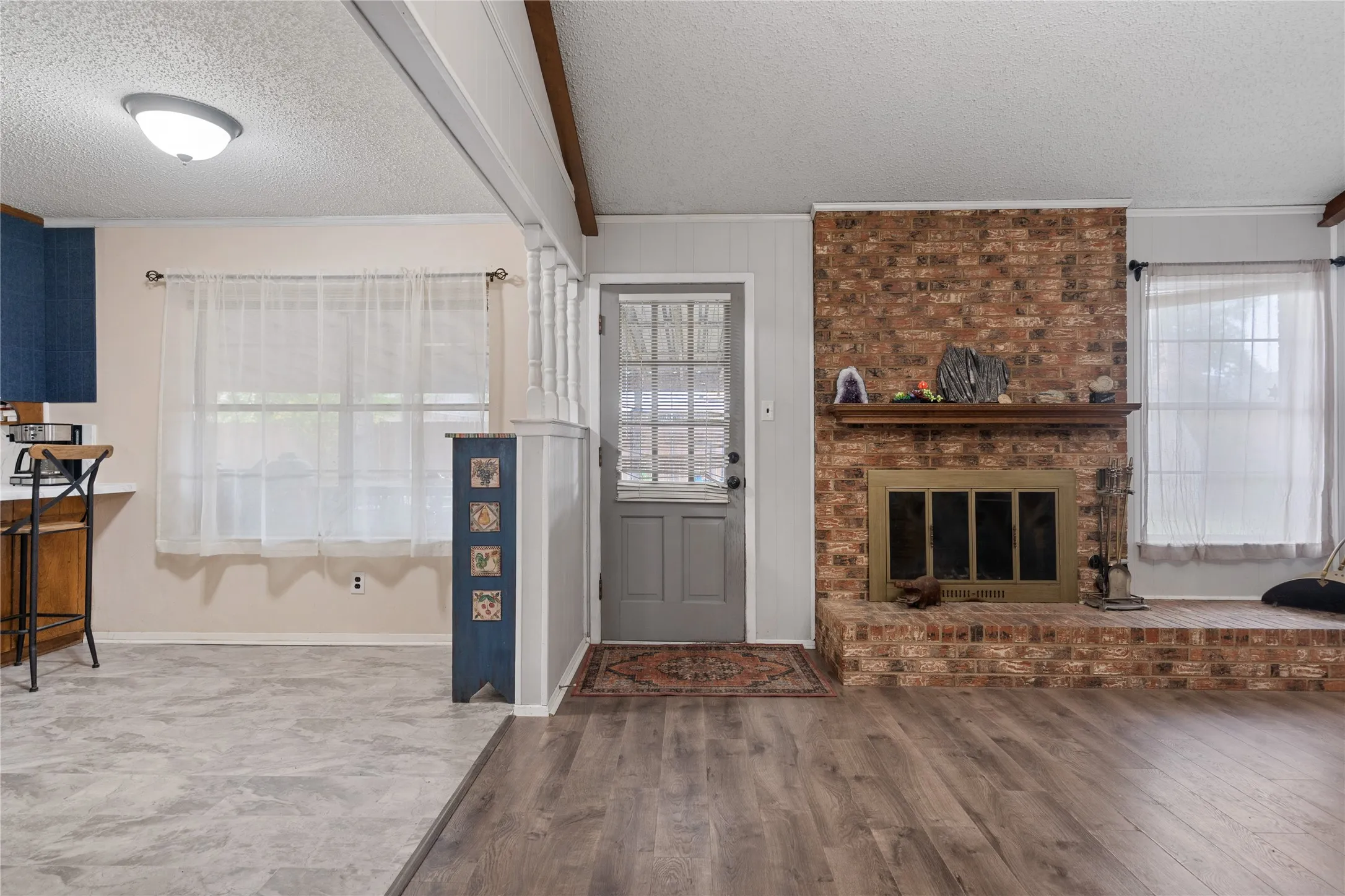 It's hot now but it  before you know it  you'll enjoying this cozy fireplace with views of the falling snow.  We can dream, can't we??
