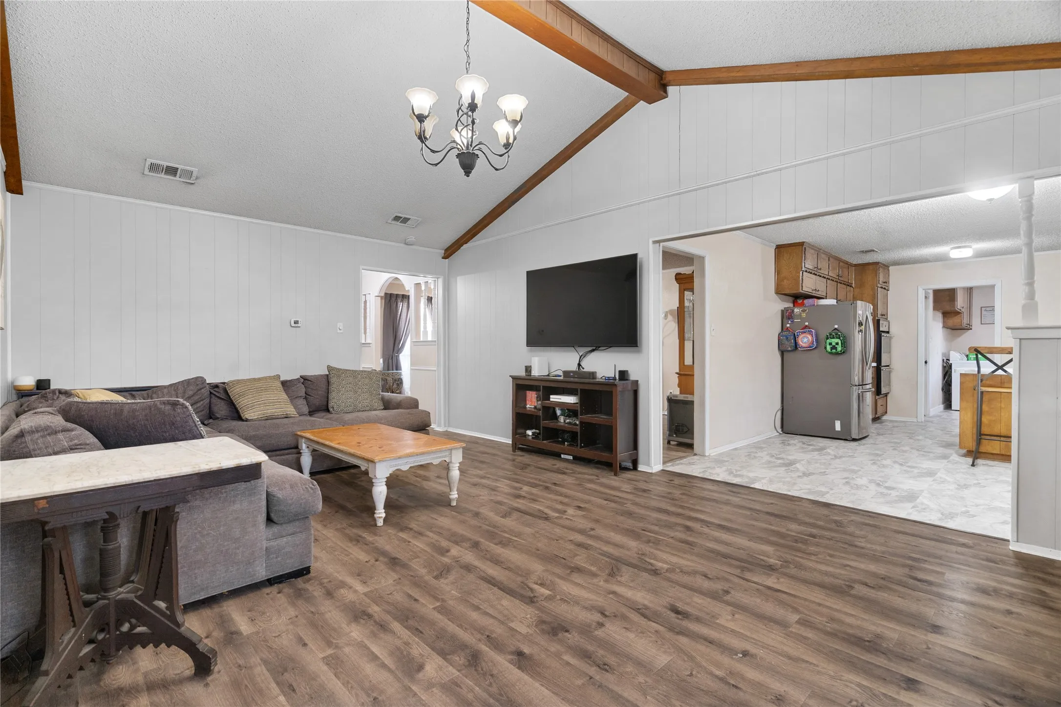 Open Living, Kitchen and kitchen dining areas for family gatherings.