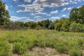 Unimproved Land For Sale in Hunt County , 0000 Aldridge Street, Commerce, Texas 75428, 0, 0, Garage spaces, 0 Sqft, built in 0, Price $295,000, mls#21346426, Real Estate Agent in Commerce, Homes For Sale in Hunt county, Homes For Sale in Commerce, Realtor in Commerce Texas, Real Estate Brokerage Independent Realty Texas, Luminita Cordes Realtor