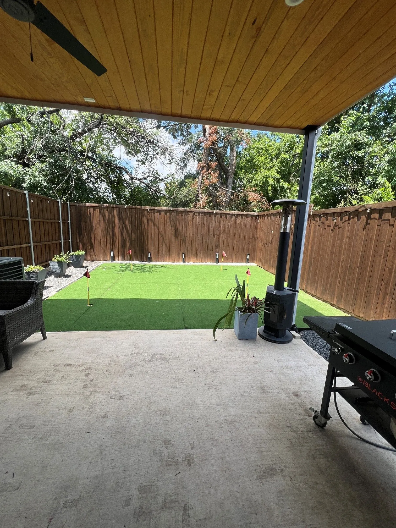 Single Family Residence For Rent in Dallas County , 2407 Crossman Avenue, Dallas, Texas 75212, 3 Bedroom, 3 Bathroom, Garage spaces, 2,174 Sqft, built in 2022, Price $3,750, mls#21354640, Real Estate Agent in Dallas, Homes For Rent in Dallas county, Homes For Rent in Dallas, Realtor in Dallas Texas, Real Estate Brokerage Independent Realty Texas, Luminita Cordes Realtor