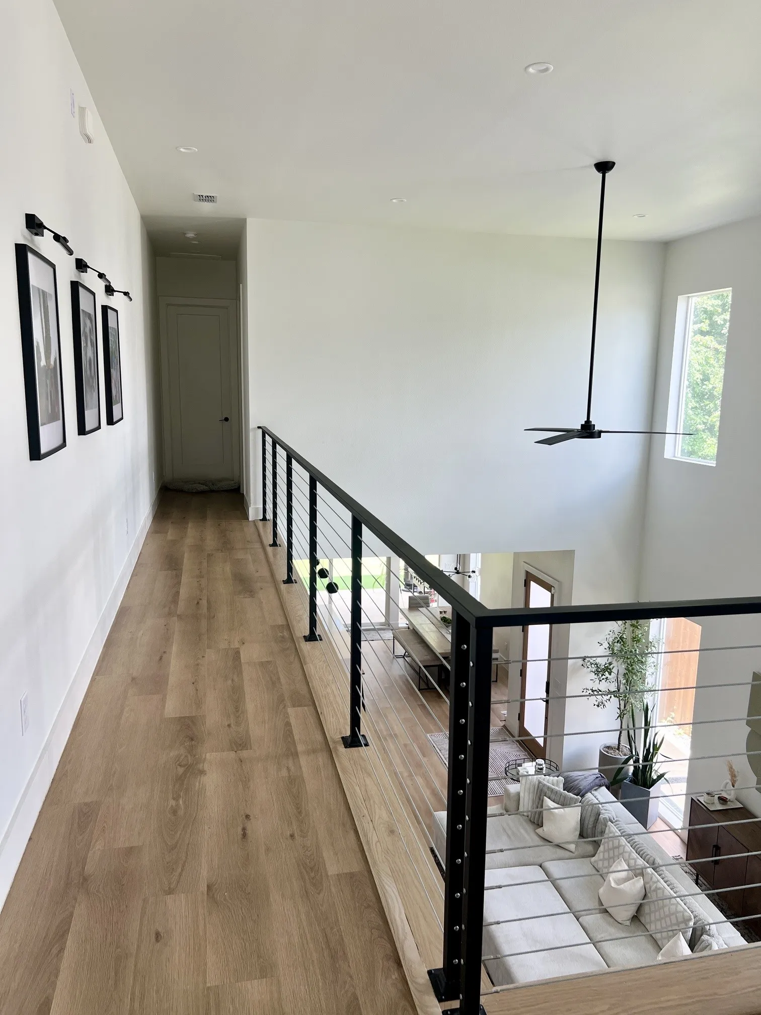 Single Family Residence For Rent in Dallas County , 2407 Crossman Avenue, Dallas, Texas 75212, 3 Bedroom, 3 Bathroom, Garage spaces, 2,174 Sqft, built in 2022, Price $3,750, mls#21354640, Real Estate Agent in Dallas, Homes For Rent in Dallas county, Homes For Rent in Dallas, Realtor in Dallas Texas, Real Estate Brokerage Independent Realty Texas, Luminita Cordes Realtor