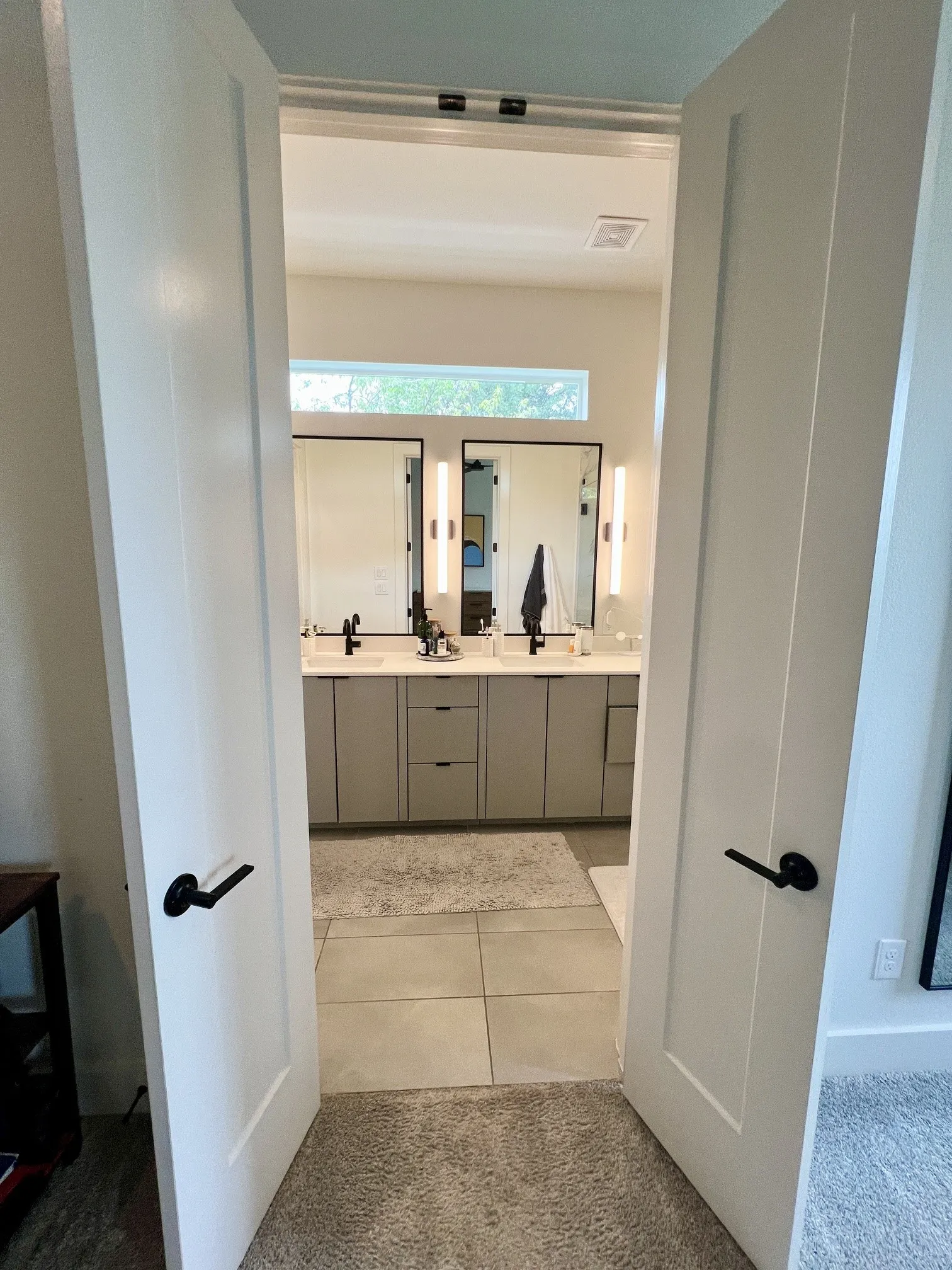Single Family Residence For Rent in Dallas County , 2407 Crossman Avenue, Dallas, Texas 75212, 3 Bedroom, 3 Bathroom, Garage spaces, 2,174 Sqft, built in 2022, Price $3,750, mls#21354640, Real Estate Agent in Dallas, Homes For Rent in Dallas county, Homes For Rent in Dallas, Realtor in Dallas Texas, Real Estate Brokerage Independent Realty Texas, Luminita Cordes Realtor