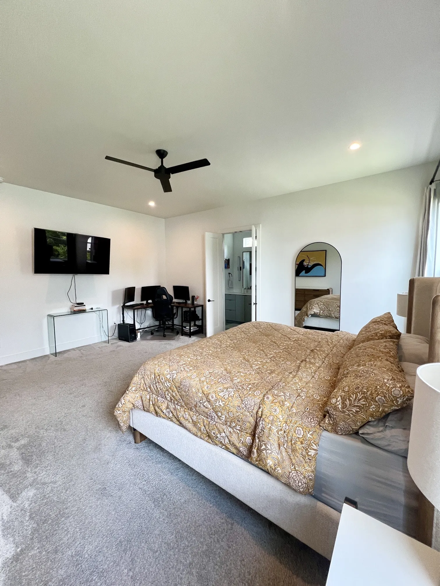 Single Family Residence For Rent in Dallas County , 2407 Crossman Avenue, Dallas, Texas 75212, 3 Bedroom, 3 Bathroom, Garage spaces, 2,174 Sqft, built in 2022, Price $3,750, mls#21354640, Real Estate Agent in Dallas, Homes For Rent in Dallas county, Homes For Rent in Dallas, Realtor in Dallas Texas, Real Estate Brokerage Independent Realty Texas, Luminita Cordes Realtor