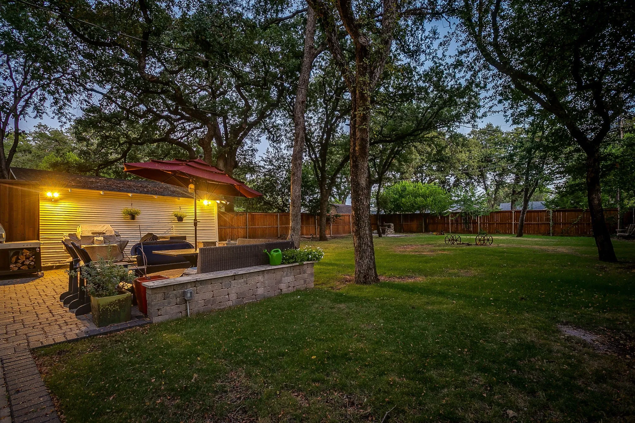 Single Family Residence For Sale in Tarrant County , 2310 Primrose Avenue, Fort Worth, Texas 76111, 3 Bedroom, 2 Bathroom, 2 Garage spaces, 1,428 Sqft, built in 1930, mls#21354726, Real Estate Agent in Fort Worth, Homes For Sale in Tarrant county, Homes For Sale in Fort Worth, Realtor in Fort Worth Texas, Real Estate Brokerage Independent Realty Texas, Luminita Cordes Realtor