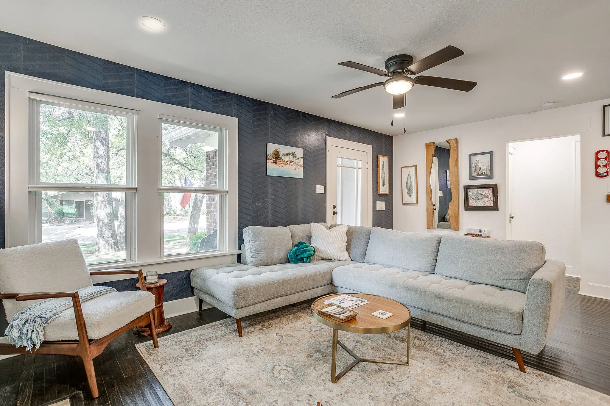 Single Family Residence For Sale in Tarrant County , 2310 Primrose Avenue, Fort Worth, Texas 76111, 3 Bedroom, 2 Bathroom, 2 Garage spaces, 1,428 Sqft, built in 1930, mls#21354726, Real Estate Agent in Fort Worth, Homes For Sale in Tarrant county, Homes For Sale in Fort Worth, Realtor in Fort Worth Texas, Real Estate Brokerage Independent Realty Texas, Luminita Cordes Realtor