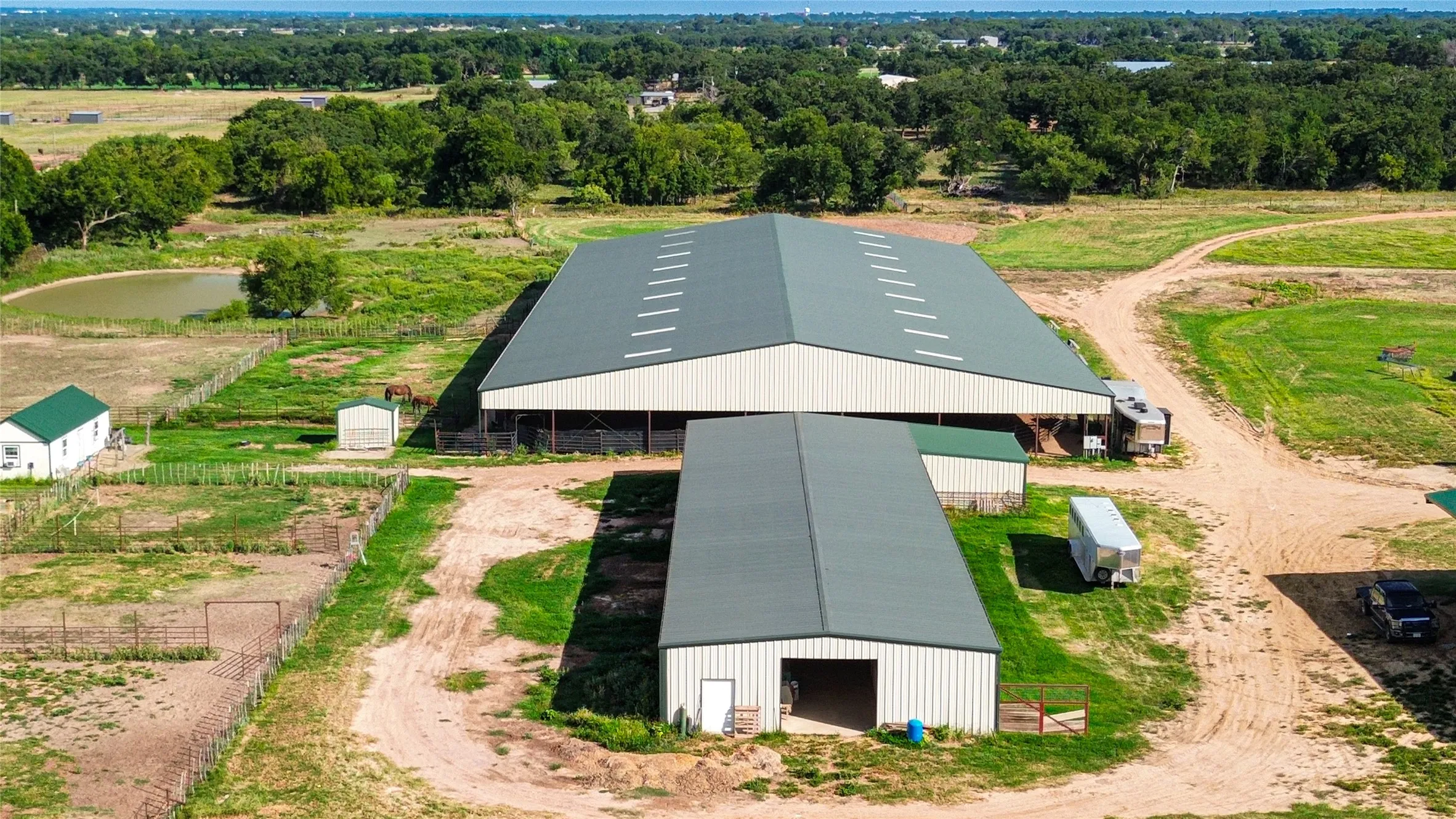 Farm For Sale in Erath County , 6670 Fm 2303, Stephenville, Texas 76401, 1 Bedroom, 1 Bathroom, Garage spaces, 700 Sqft, built in 2010, mls#21355318, Real Estate Agent in Stephenville, Homes For Sale in Erath county, Homes For Sale in Stephenville, Realtor in Stephenville Texas, Real Estate Brokerage Independent Realty Texas, Luminita Cordes Realtor