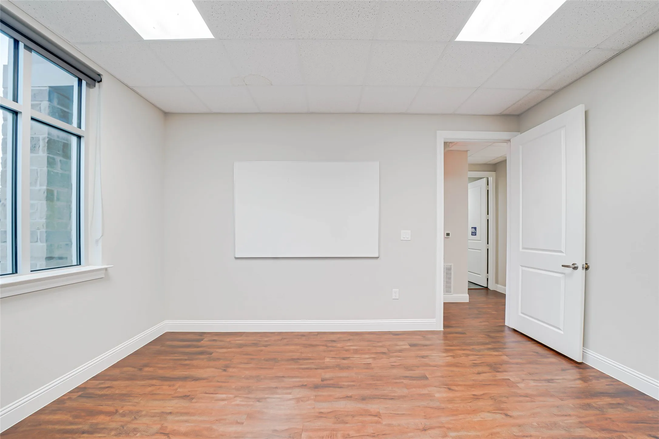 Office For Rent in Collin County , 1402 S Custer Road 302, Mc Kinney, Texas 75072, 0, 0, Garage spaces, 0 Sqft, built in 2017, Price $2,800, mls#21355319, Real Estate Agent in Mc Kinney, Homes For Rent in Collin county, Homes For Rent in Mc Kinney, Realtor in Mc Kinney Texas, Real Estate Brokerage Independent Realty Texas, Luminita Cordes Realtor