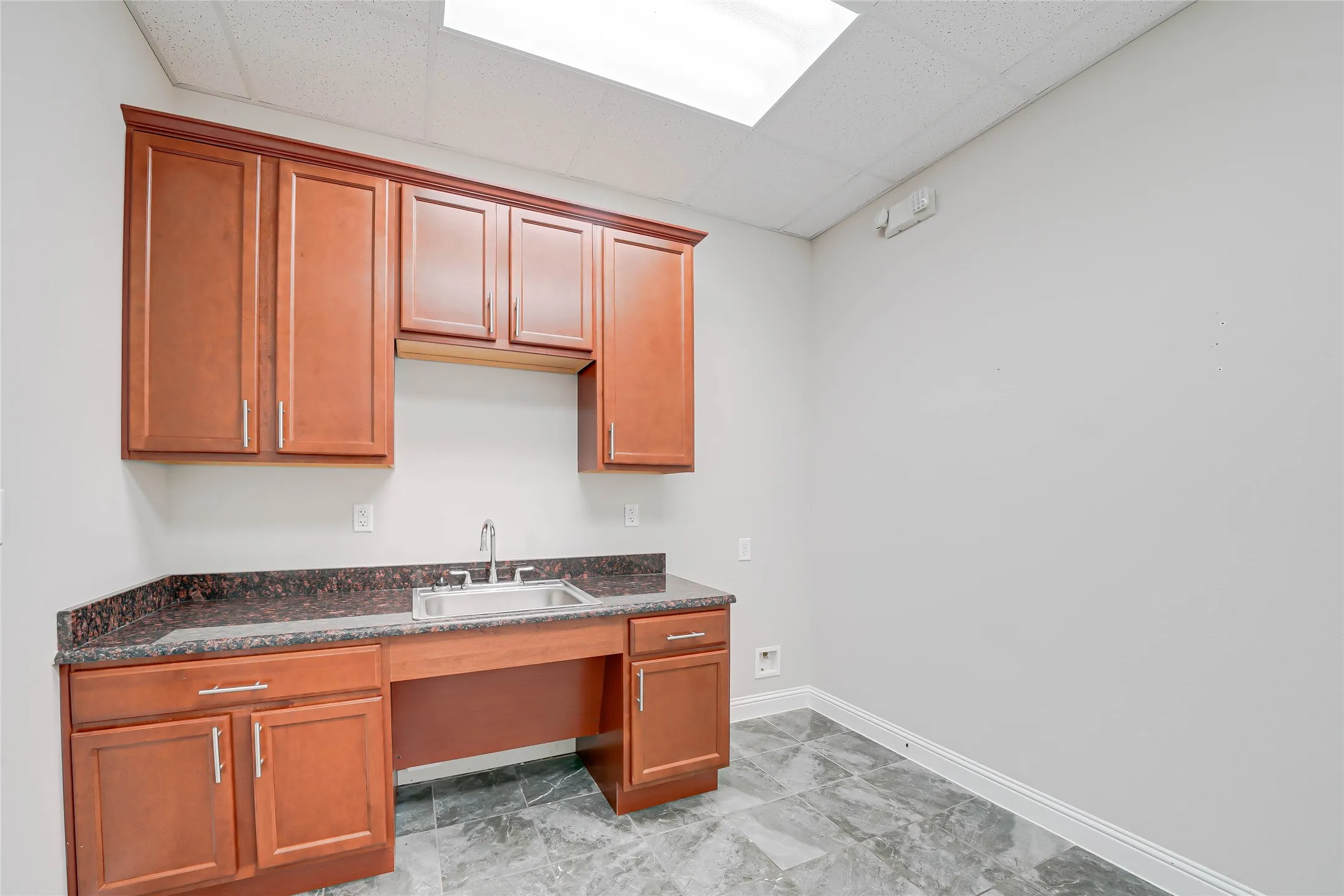 Office For Rent in Collin County , 1402 S Custer Road 302, Mc Kinney, Texas 75072, 0, 0, Garage spaces, 0 Sqft, built in 2017, Price $2,800, mls#21355319, Real Estate Agent in Mc Kinney, Homes For Rent in Collin county, Homes For Rent in Mc Kinney, Realtor in Mc Kinney Texas, Real Estate Brokerage Independent Realty Texas, Luminita Cordes Realtor