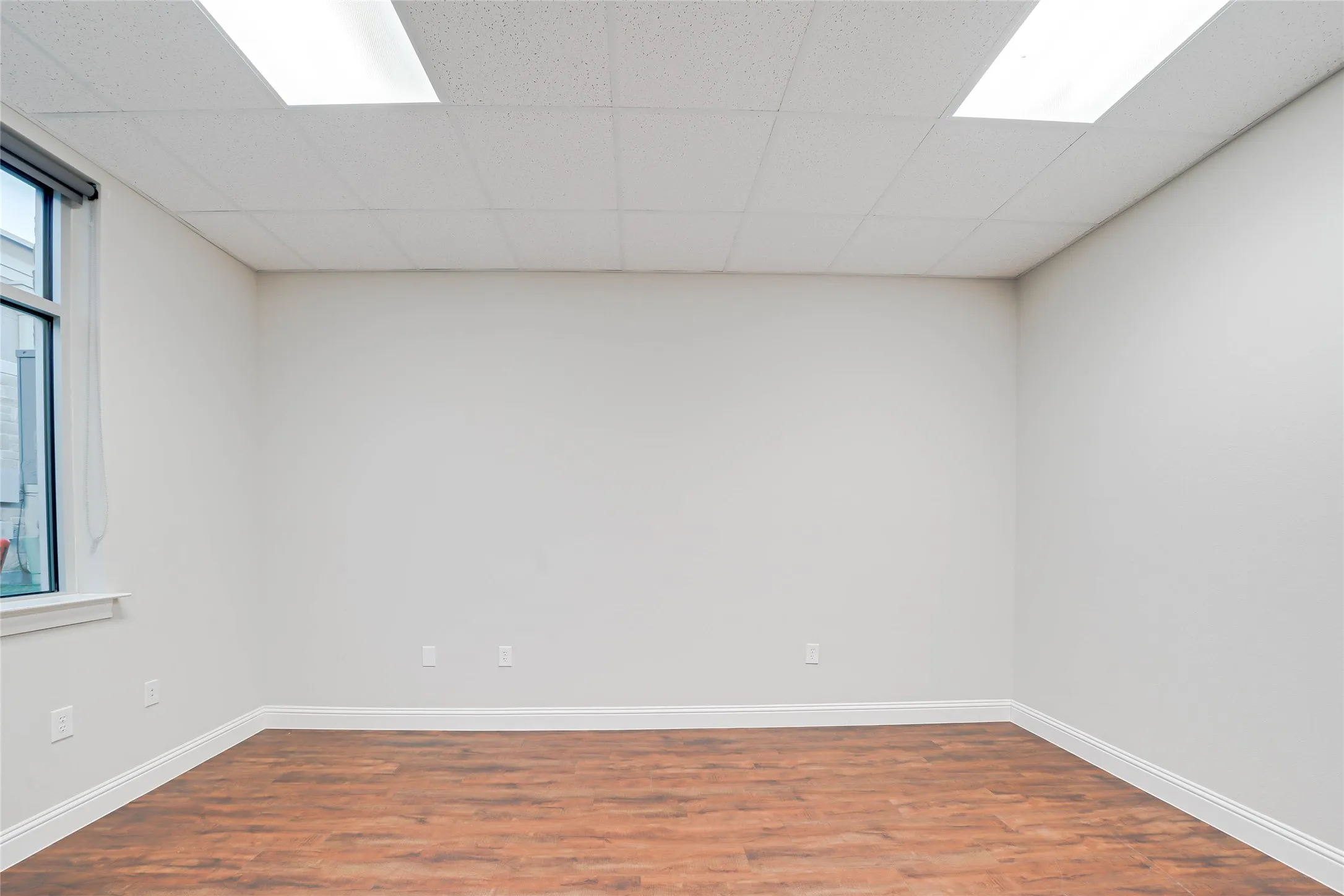 Office For Rent in Collin County , 1402 S Custer Road 302, Mc Kinney, Texas 75072, 0, 0, Garage spaces, 0 Sqft, built in 2017, Price $2,800, mls#21355319, Real Estate Agent in Mc Kinney, Homes For Rent in Collin county, Homes For Rent in Mc Kinney, Realtor in Mc Kinney Texas, Real Estate Brokerage Independent Realty Texas, Luminita Cordes Realtor