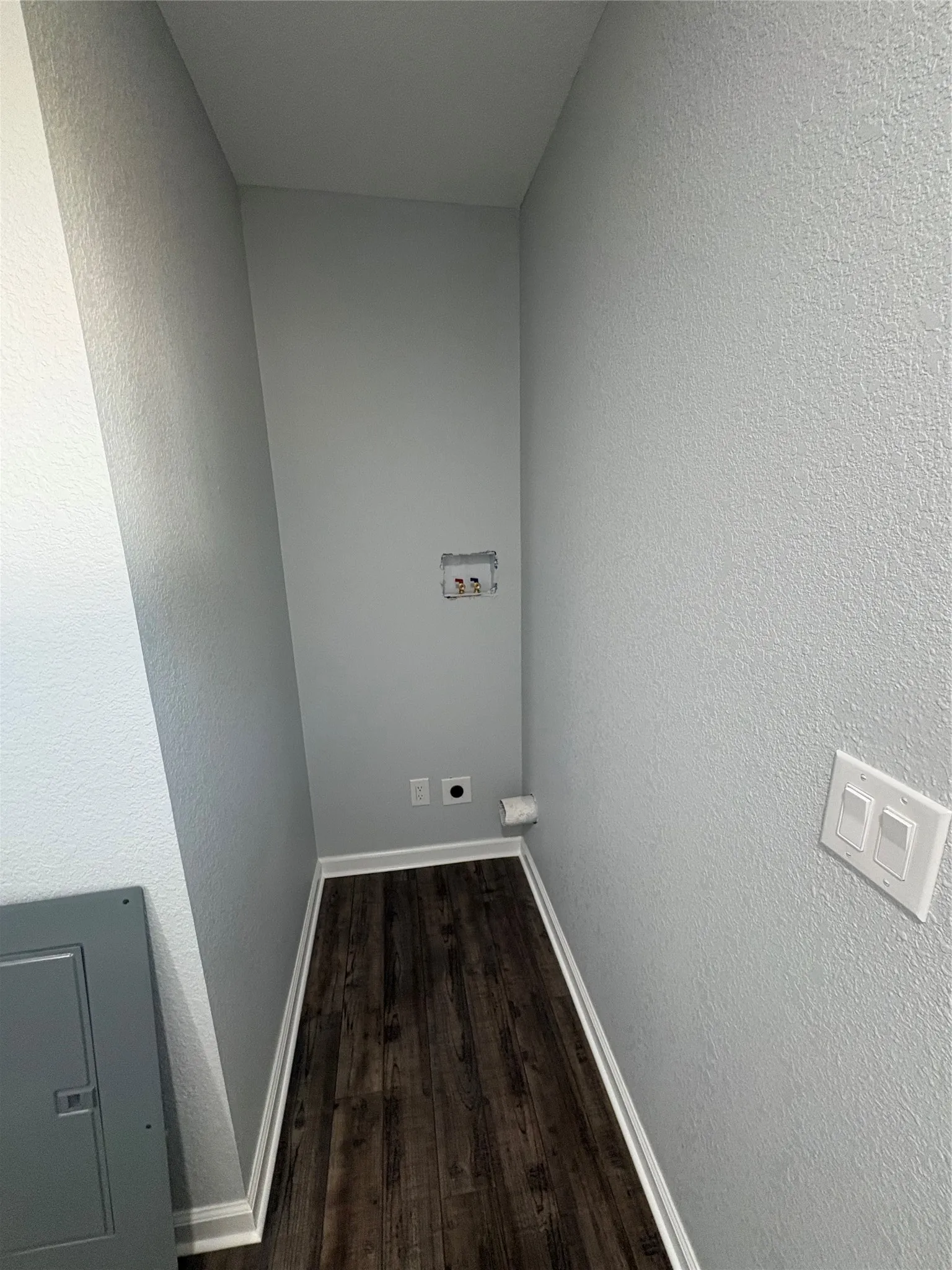 Single Family Residence For Sale in Wood County , 216 Blackfoot, Quitman, Texas 75783, 2 Bedroom, 1 Bathroom, Garage spaces, 936 Sqft, built in 2026, mls#21355337, Real Estate Agent in Quitman, Homes For Sale in Wood county, Homes For Sale in Quitman, Realtor in Quitman Texas, Real Estate Brokerage Independent Realty Texas, Luminita Cordes Realtor