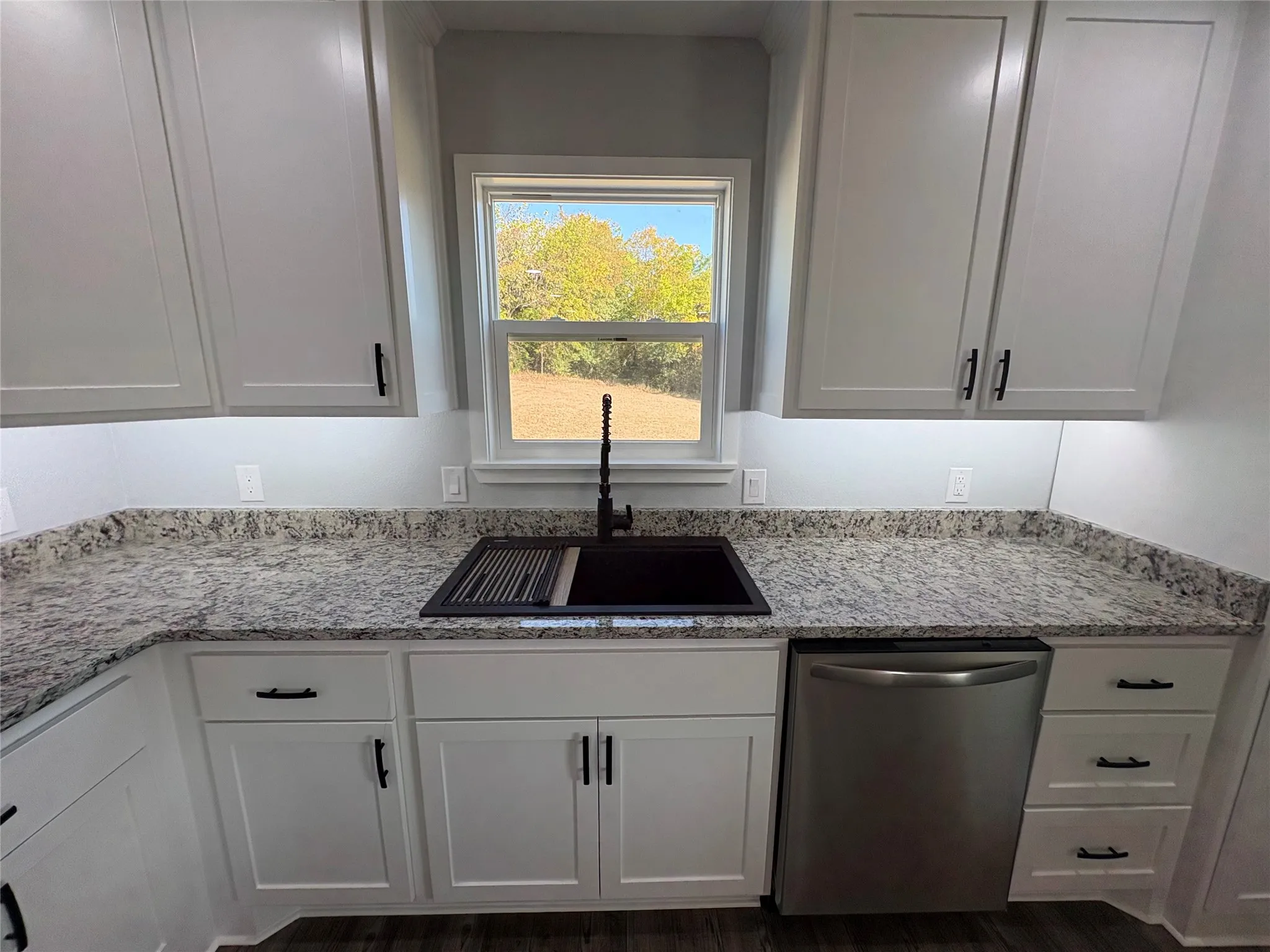 Single Family Residence For Sale in Wood County , 216 Blackfoot, Quitman, Texas 75783, 2 Bedroom, 1 Bathroom, Garage spaces, 936 Sqft, built in 2026, mls#21355337, Real Estate Agent in Quitman, Homes For Sale in Wood county, Homes For Sale in Quitman, Realtor in Quitman Texas, Real Estate Brokerage Independent Realty Texas, Luminita Cordes Realtor
