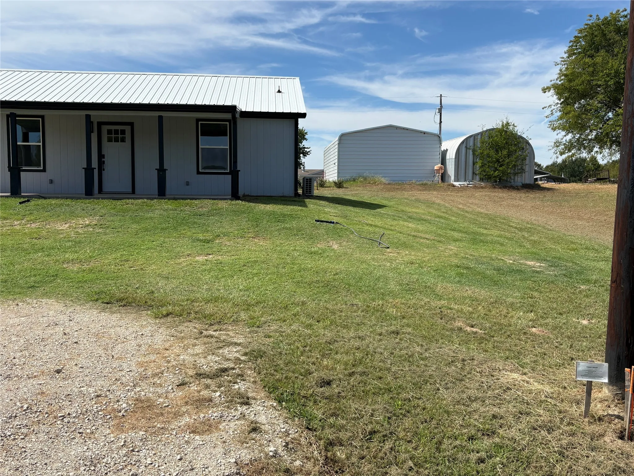 Single Family Residence For Sale in Wood County , 216 Blackfoot, Quitman, Texas 75783, 2 Bedroom, 1 Bathroom, Garage spaces, 936 Sqft, built in 2026, mls#21355337, Real Estate Agent in Quitman, Homes For Sale in Wood county, Homes For Sale in Quitman, Realtor in Quitman Texas, Real Estate Brokerage Independent Realty Texas, Luminita Cordes Realtor